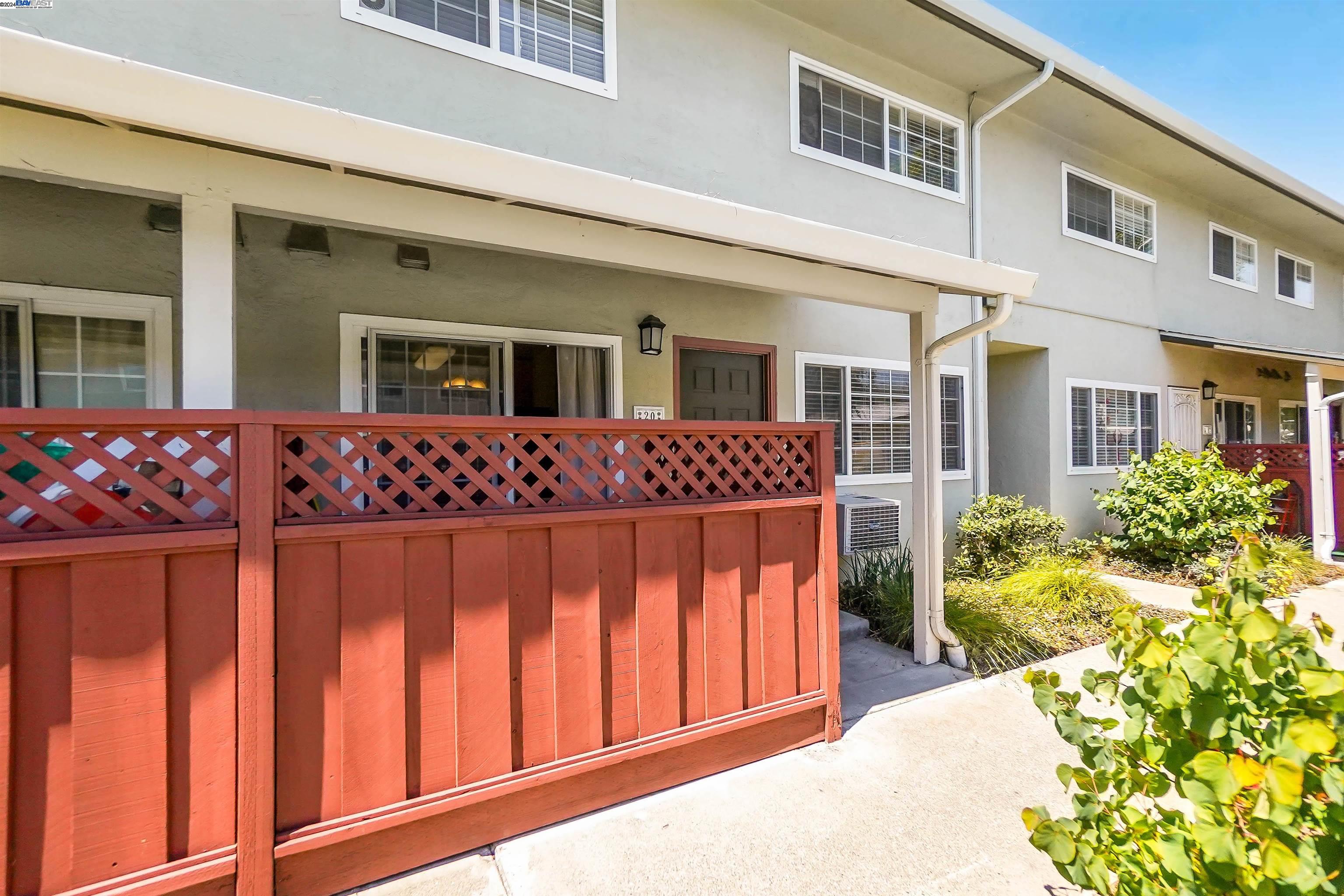Detail Gallery Image 21 of 30 For 680 Fargo Ave #20,  San Leandro,  CA 94579 - 2 Beds | 1/1 Baths