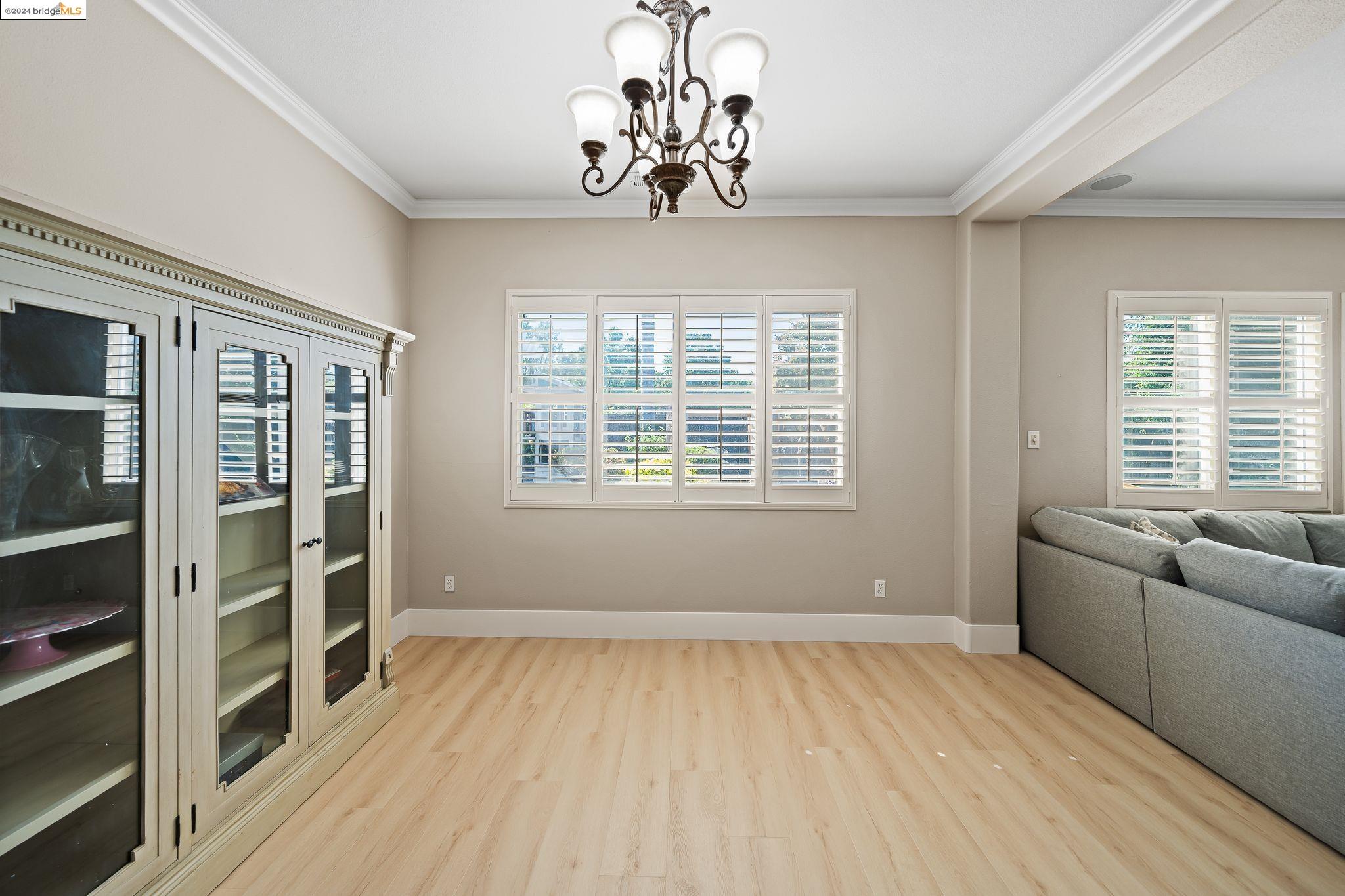 Detail Gallery Image 11 of 60 For 931 Orchid Ct., Brentwood,  CA 94513 - 4 Beds | 2/1 Baths