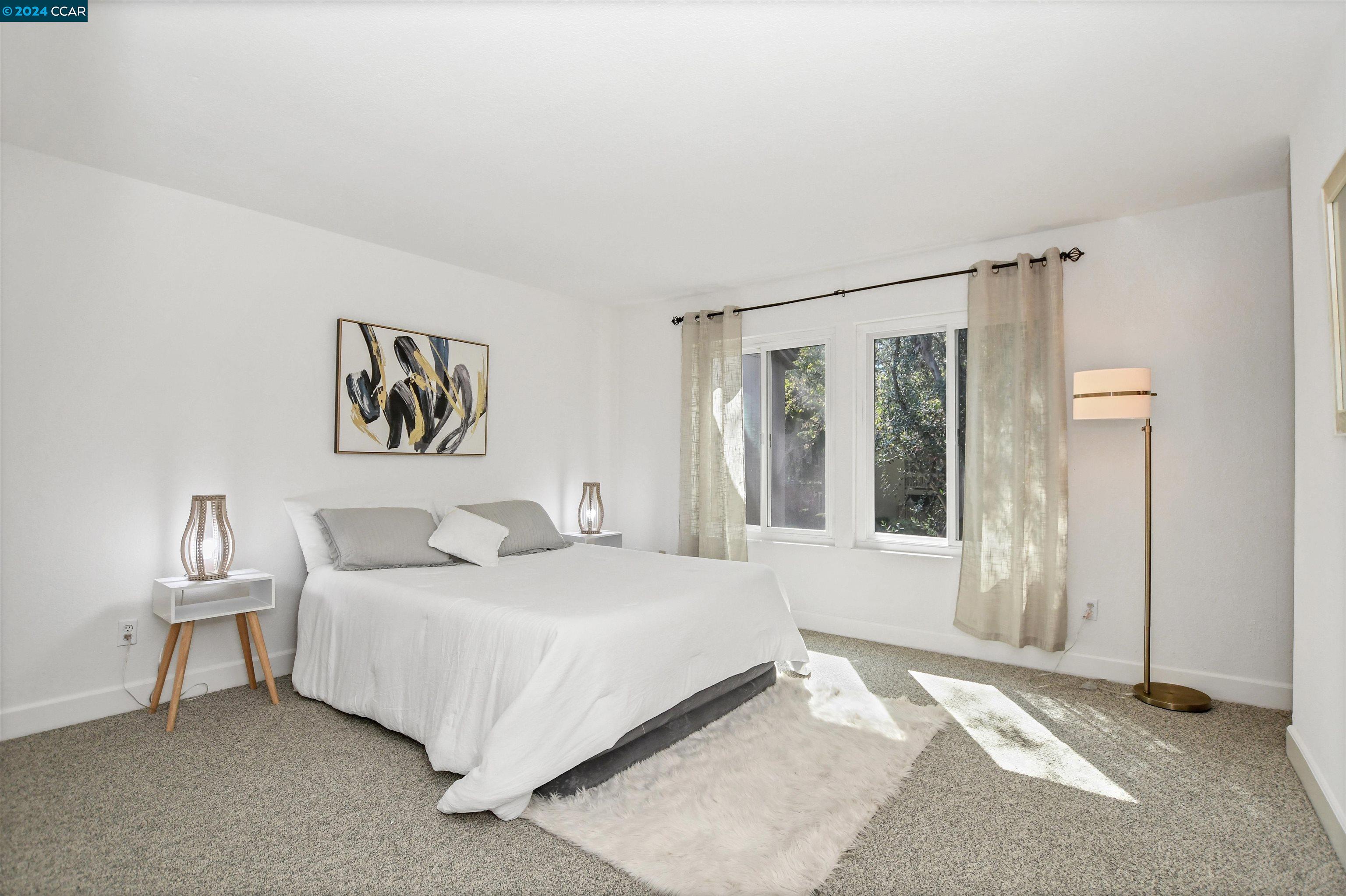 Detail Gallery Image 16 of 27 For 810 Oak Grove Rd #90,  Concord,  CA 94518 - 2 Beds | 1/1 Baths