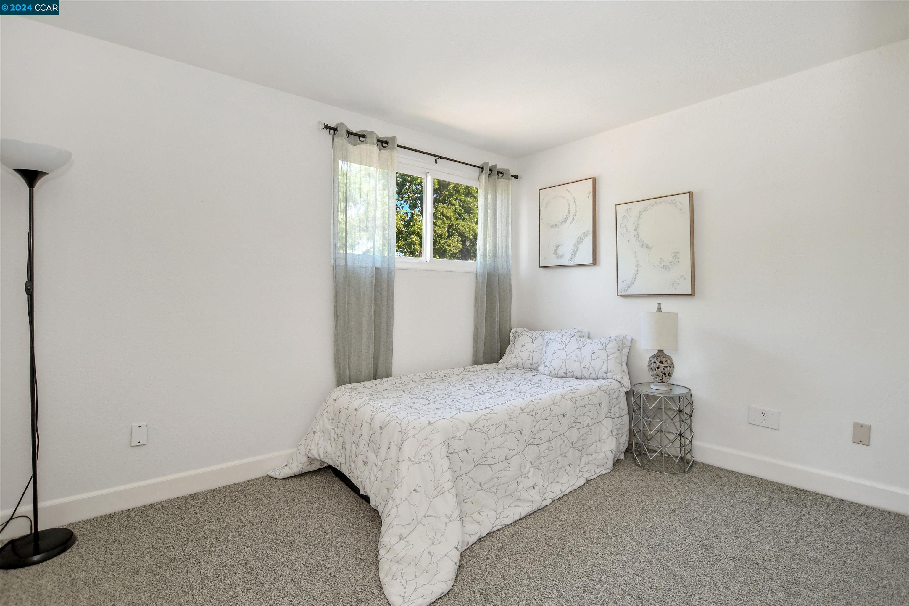 Detail Gallery Image 20 of 27 For 810 Oak Grove Rd #90,  Concord,  CA 94518 - 2 Beds | 1/1 Baths