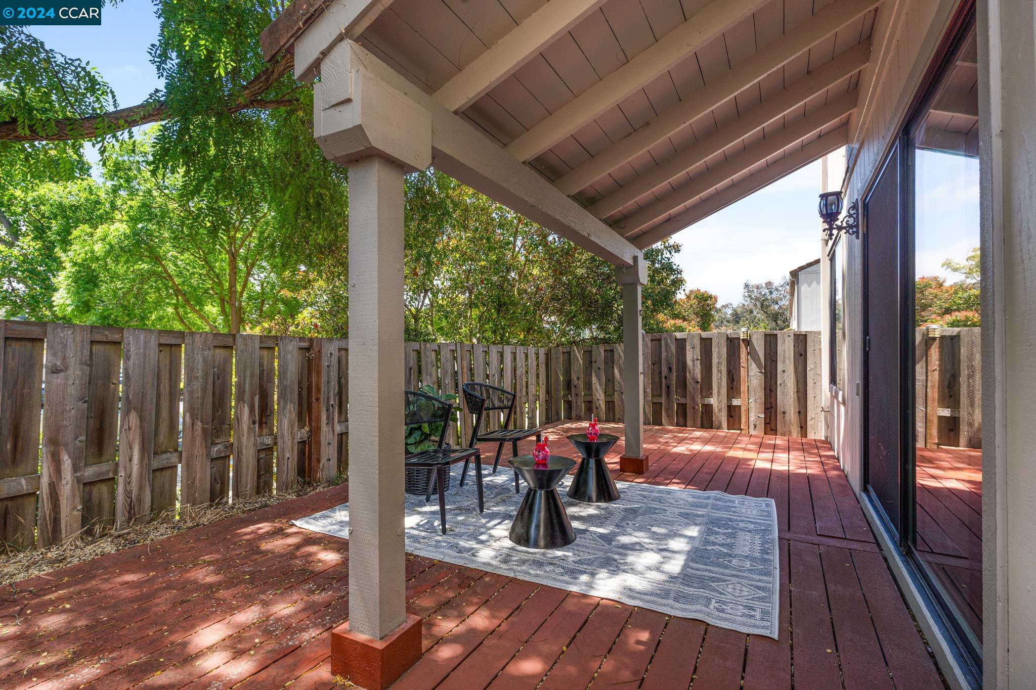 Detail Gallery Image 23 of 57 For 1 Plateau Ct, Hercules,  CA 94547 - 3 Beds | 2/1 Baths