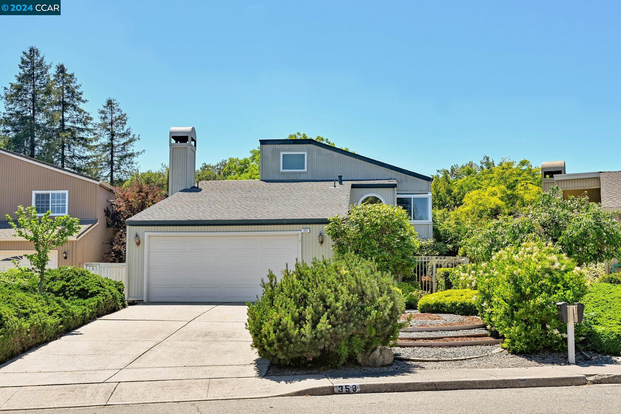 Detail Gallery Image 1 of 33 For 353 Scarlet Oak Ct, Pleasant Hill,  CA 94523 - 3 Beds | 2 Baths