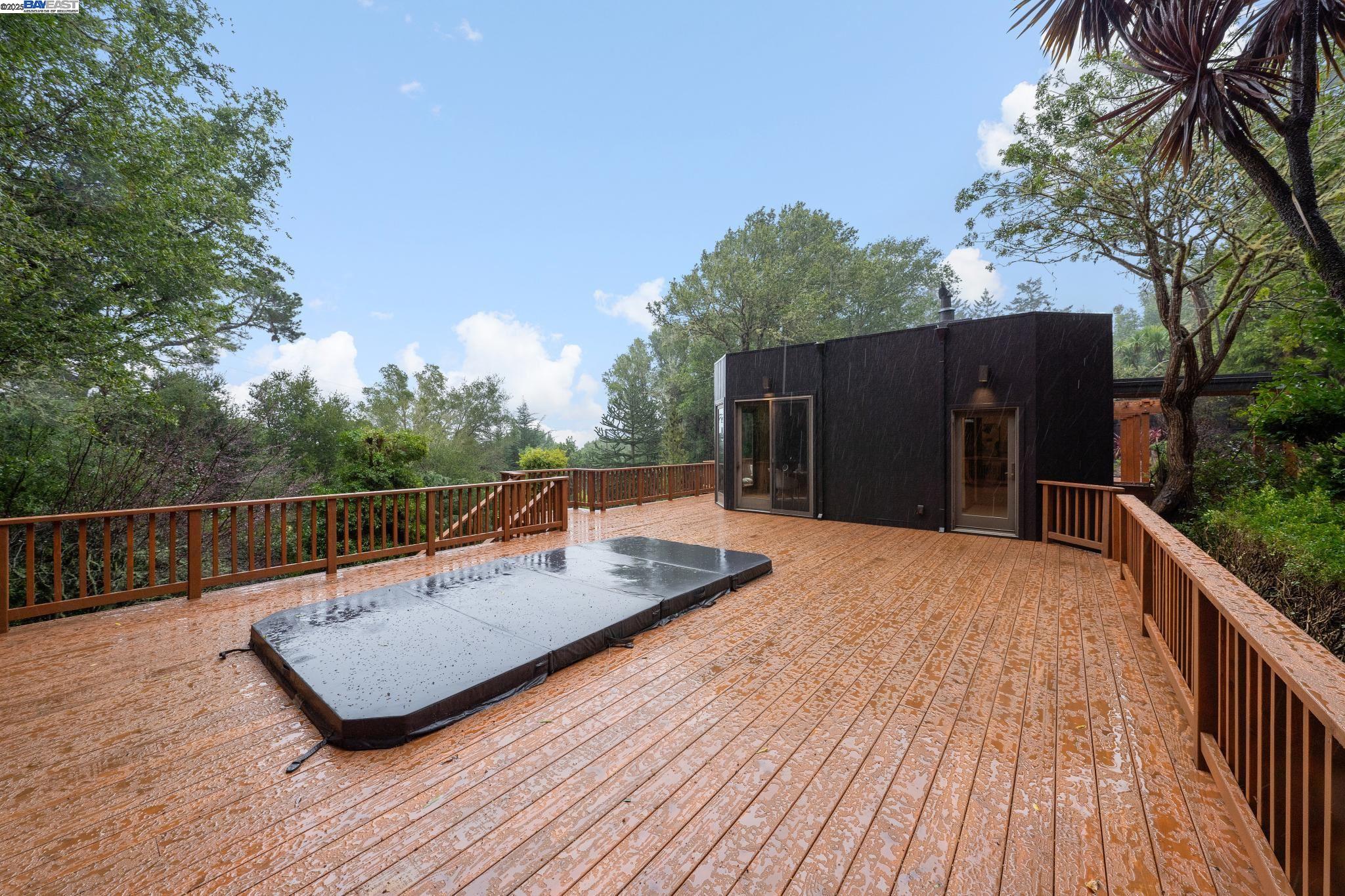 10 E Robert Dr, Inverness, California 94937, 5 Bedrooms Bedrooms, 14 Rooms Rooms,5 BathroomsBathrooms,Residential,For Sale,10 E Robert Dr,41060197
