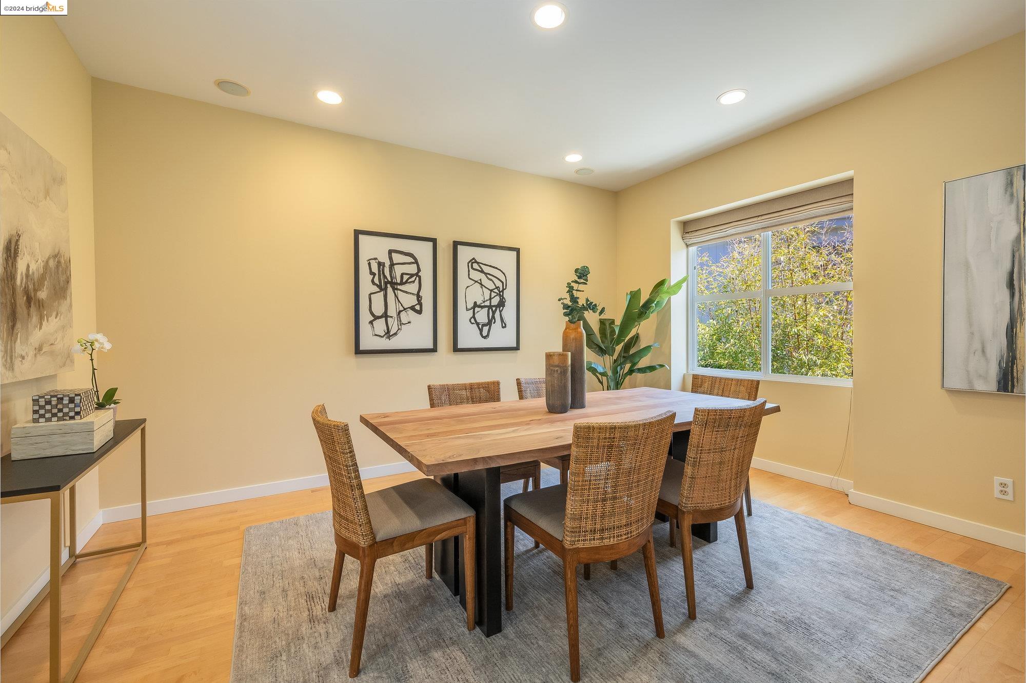 Detail Gallery Image 18 of 60 For 299 Jayne Avenue, Oakland,  CA 94610 - 3 Beds | 2/1 Baths