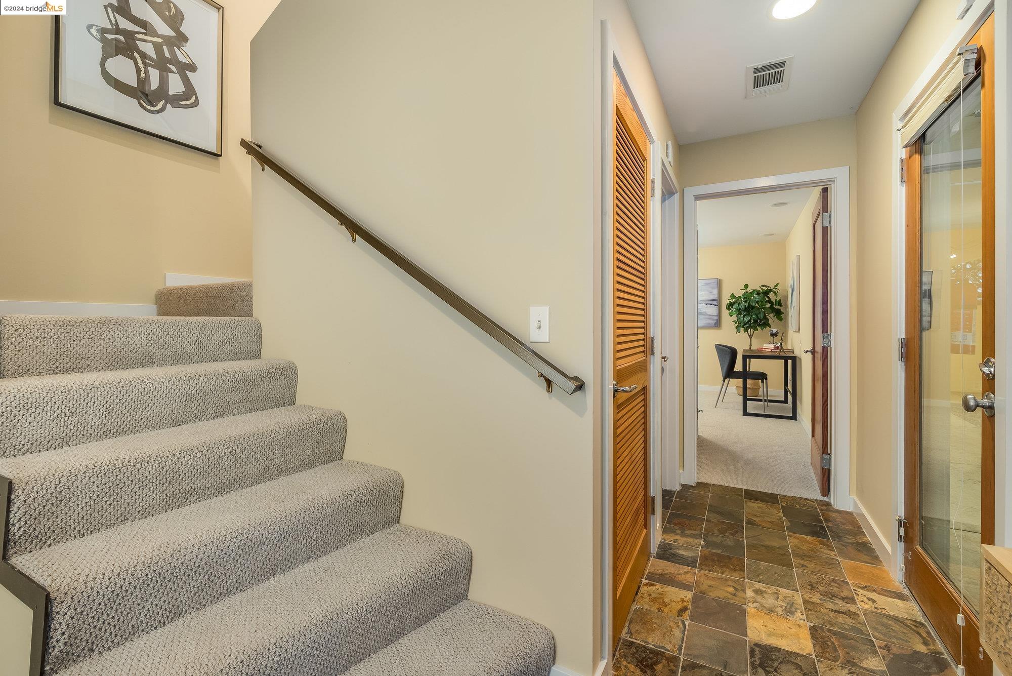 Detail Gallery Image 7 of 60 For 299 Jayne Avenue, Oakland,  CA 94610 - 3 Beds | 2/1 Baths