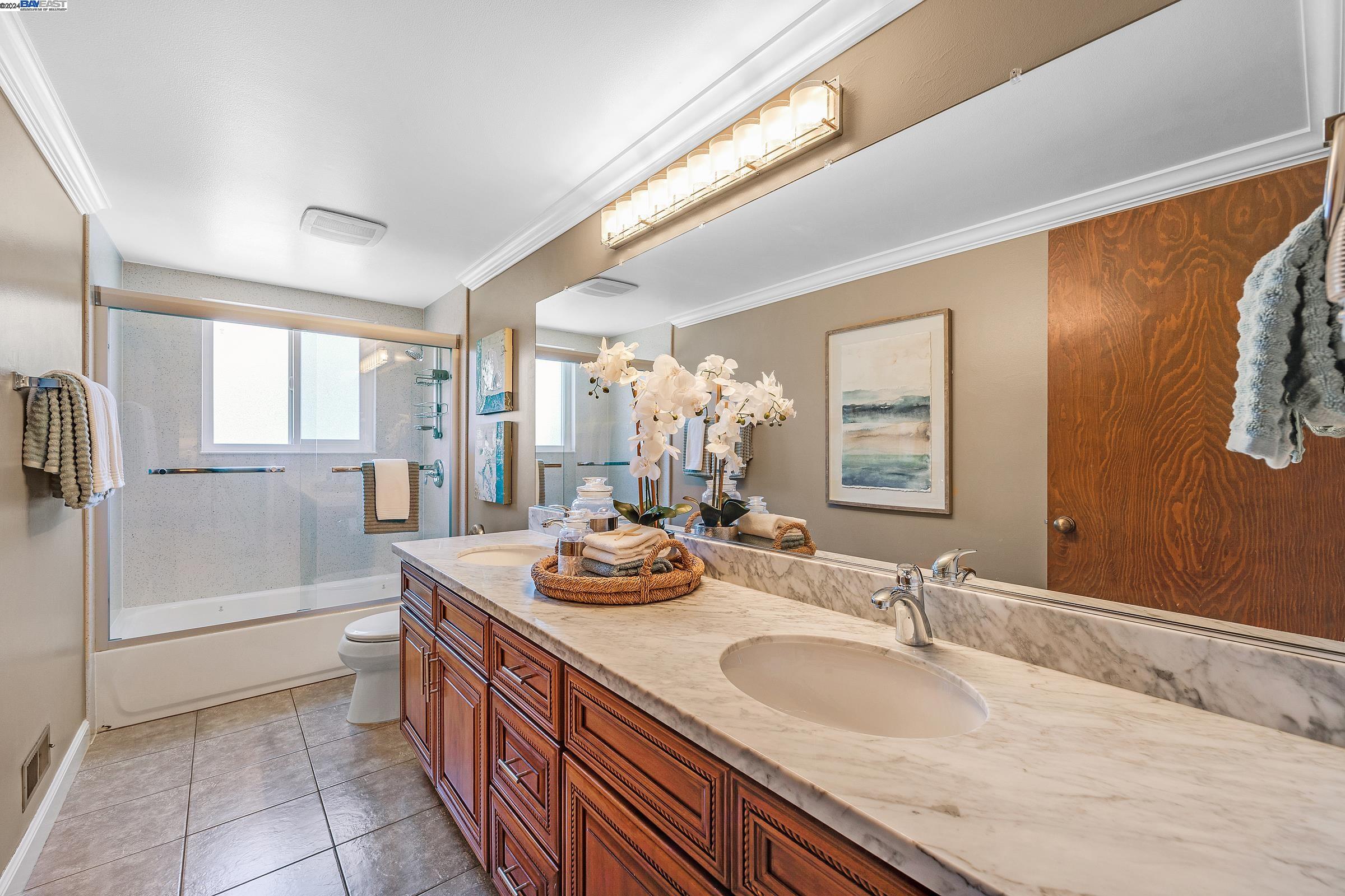 Detail Gallery Image 26 of 45 For 4663 Manter Ct, Castro Valley,  CA 94552 - 4 Beds | 3/1 Baths