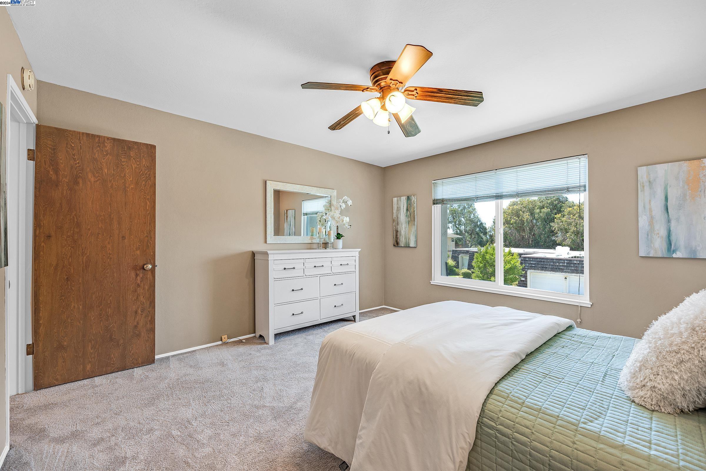 Detail Gallery Image 31 of 45 For 4663 Manter Ct, Castro Valley,  CA 94552 - 4 Beds | 3/1 Baths