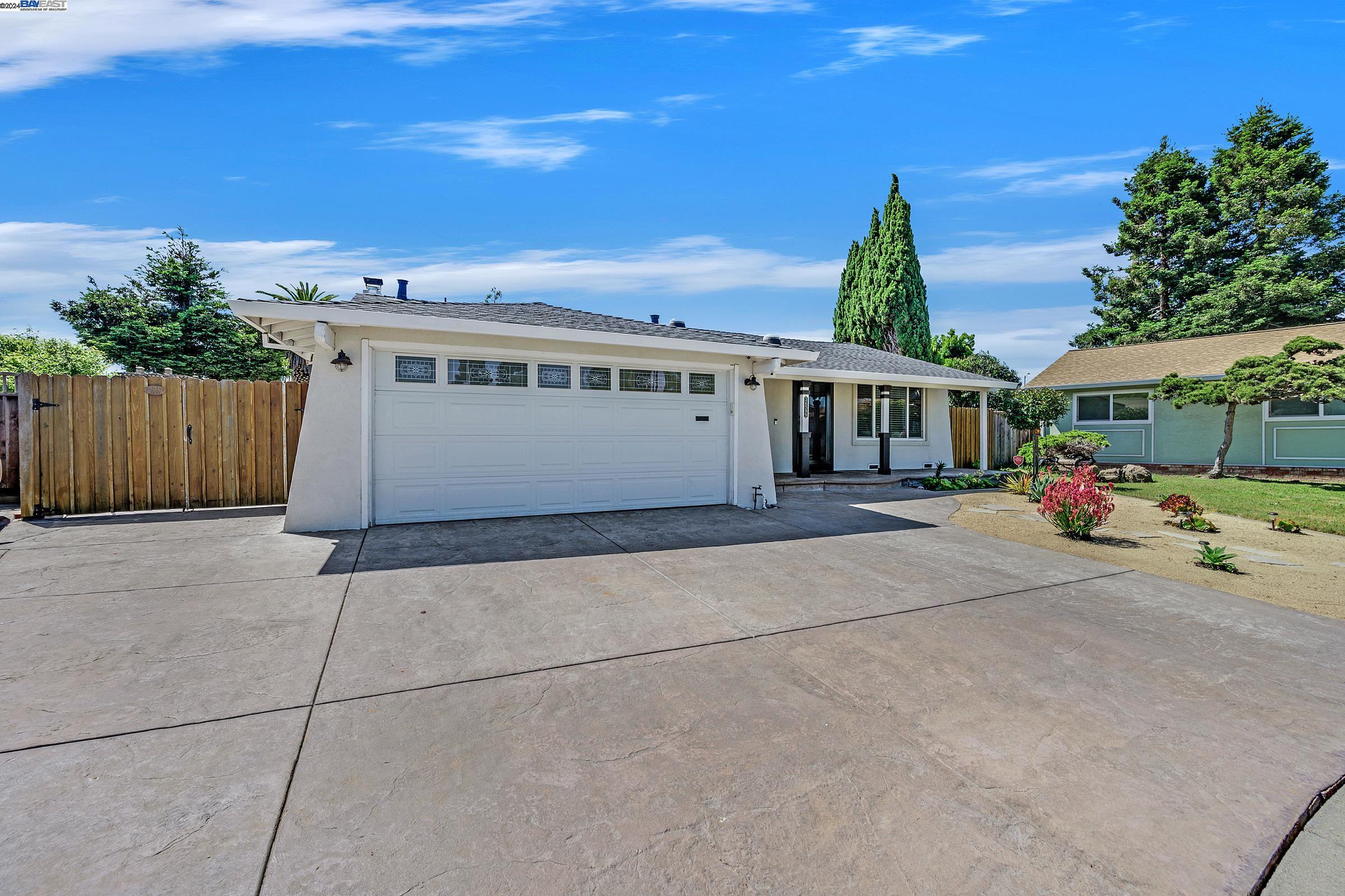Detail Gallery Image 1 of 1 For 34599 Salinas Pl, Fremont,  CA 94555-3310 - 3 Beds | 2 Baths