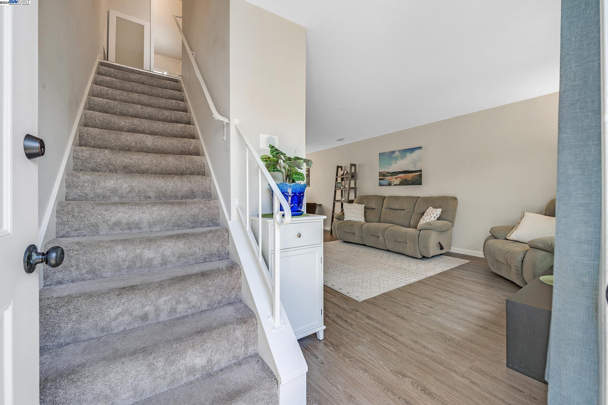 Detail Gallery Image 16 of 40 For 20208 San Miguel Ave, Castro Valley,  CA 94546 - 2 Beds | 1/1 Baths