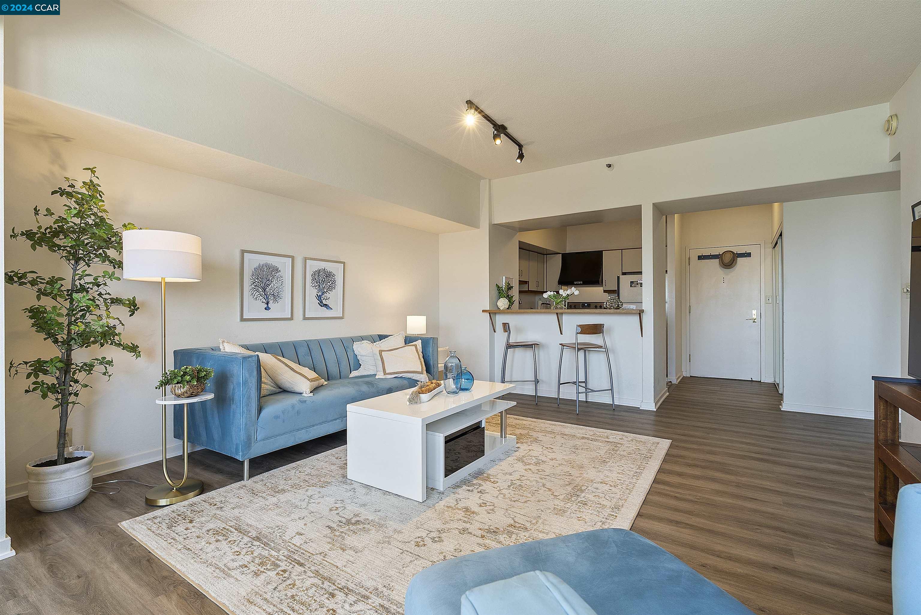 Detail Gallery Image 13 of 26 For 6363 Christie Ave #1422,  Emeryville,  CA 94608 - 1 Beds | 1 Baths