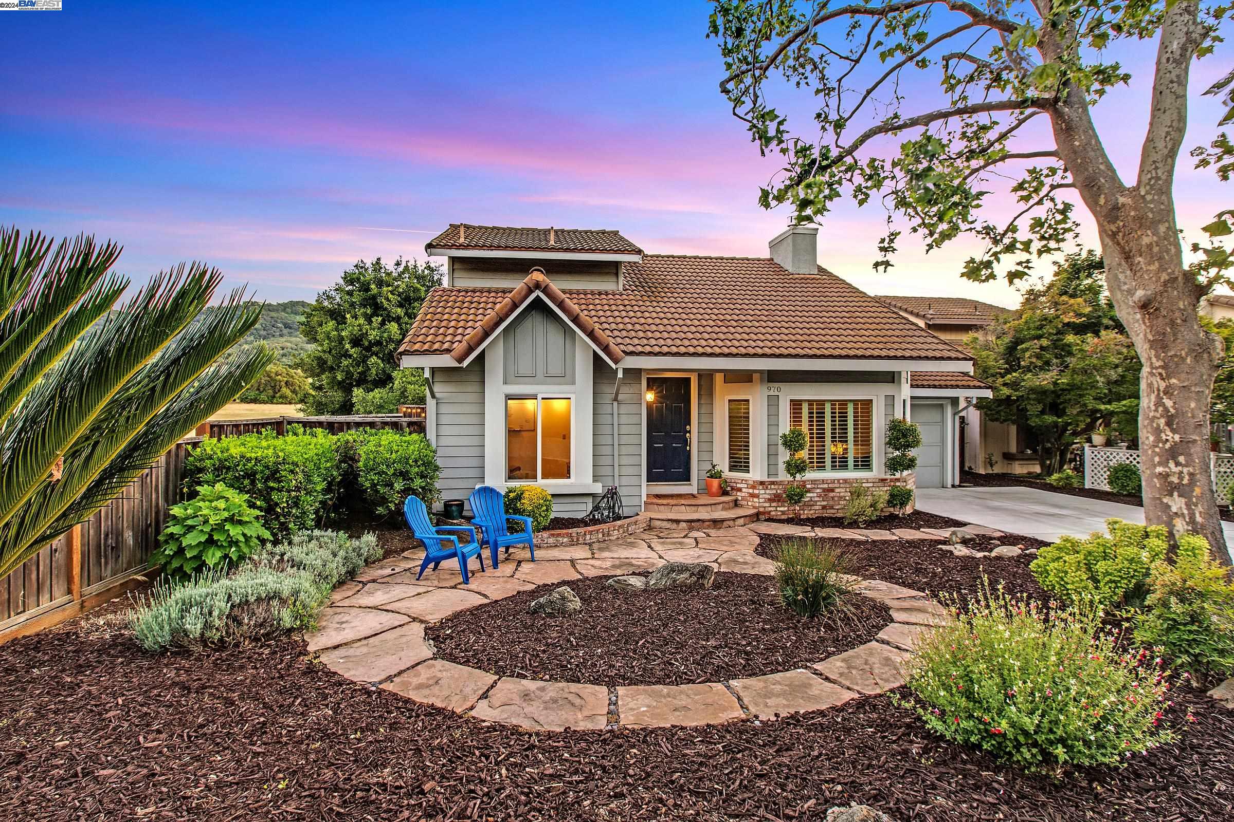 Detail Gallery Image 1 of 1 For 970 Kiser Dr, San Jose,  CA 95120 - 3 Beds | 2 Baths
