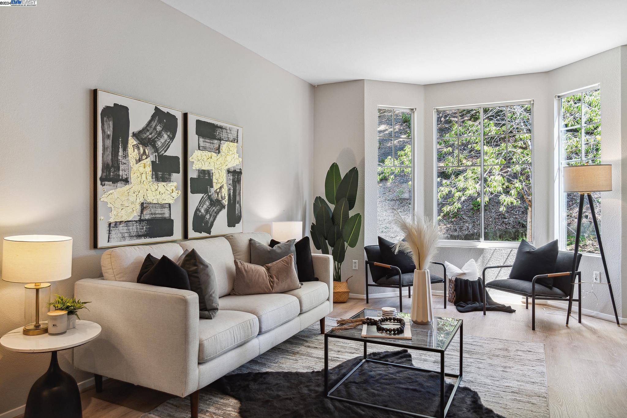 Photo #2: 41060262 Listing 