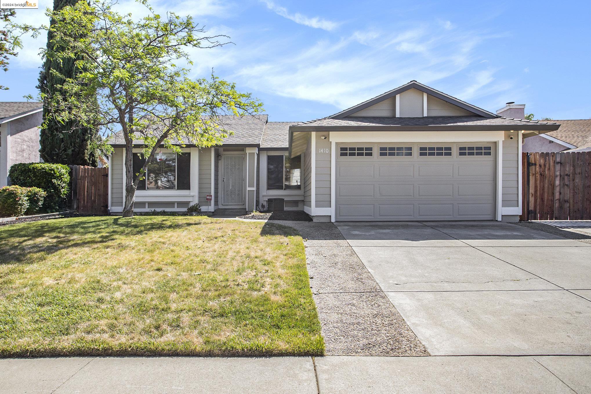 Detail Gallery Image 1 of 32 For 1410 Port Ct, Oakley,  CA 94561 - 4 Beds | 2 Baths