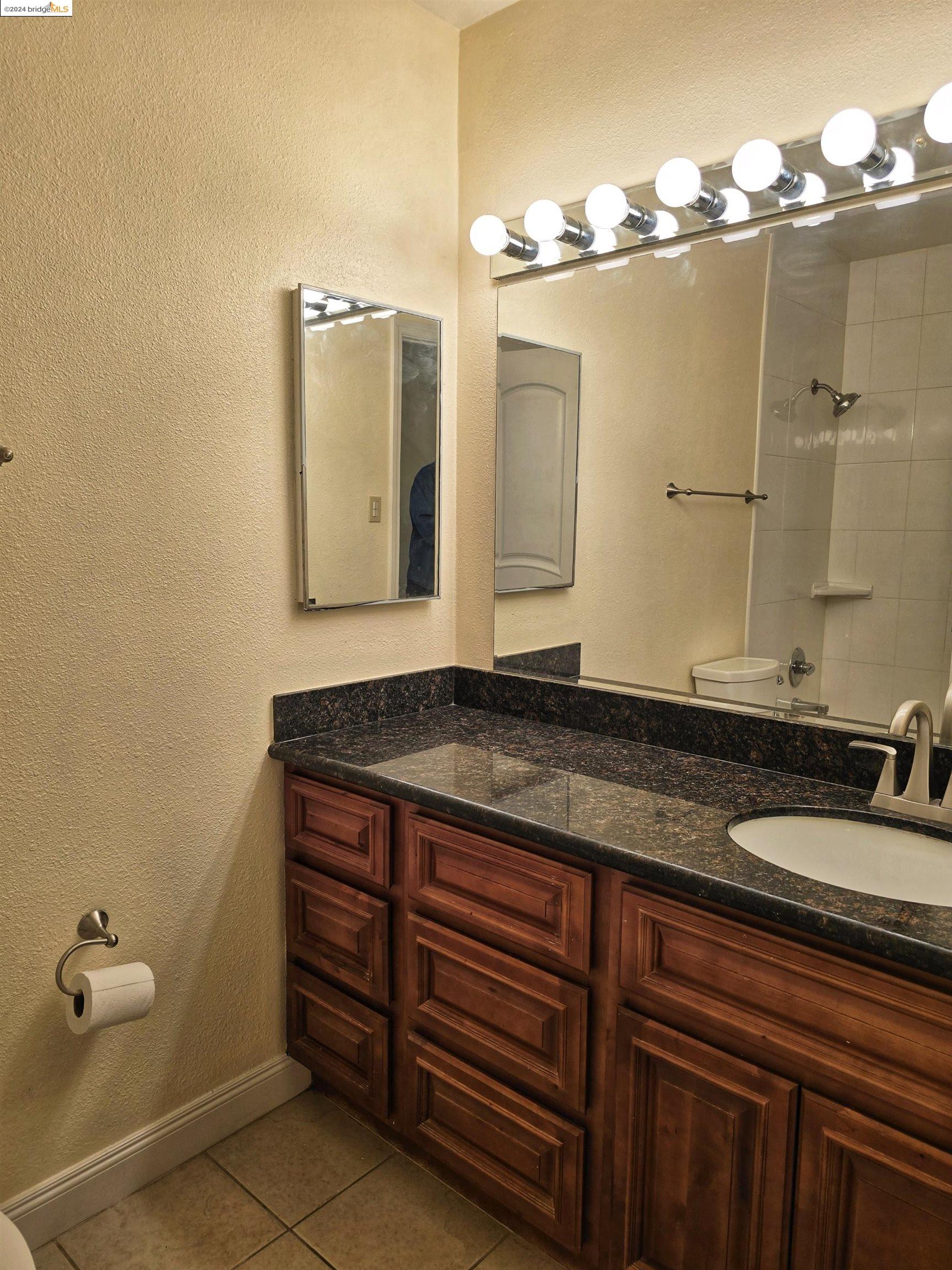 Detail Gallery Image 15 of 20 For 1699 Laguna St #305,  Concord,  CA 94520 - 1 Beds | 1 Baths