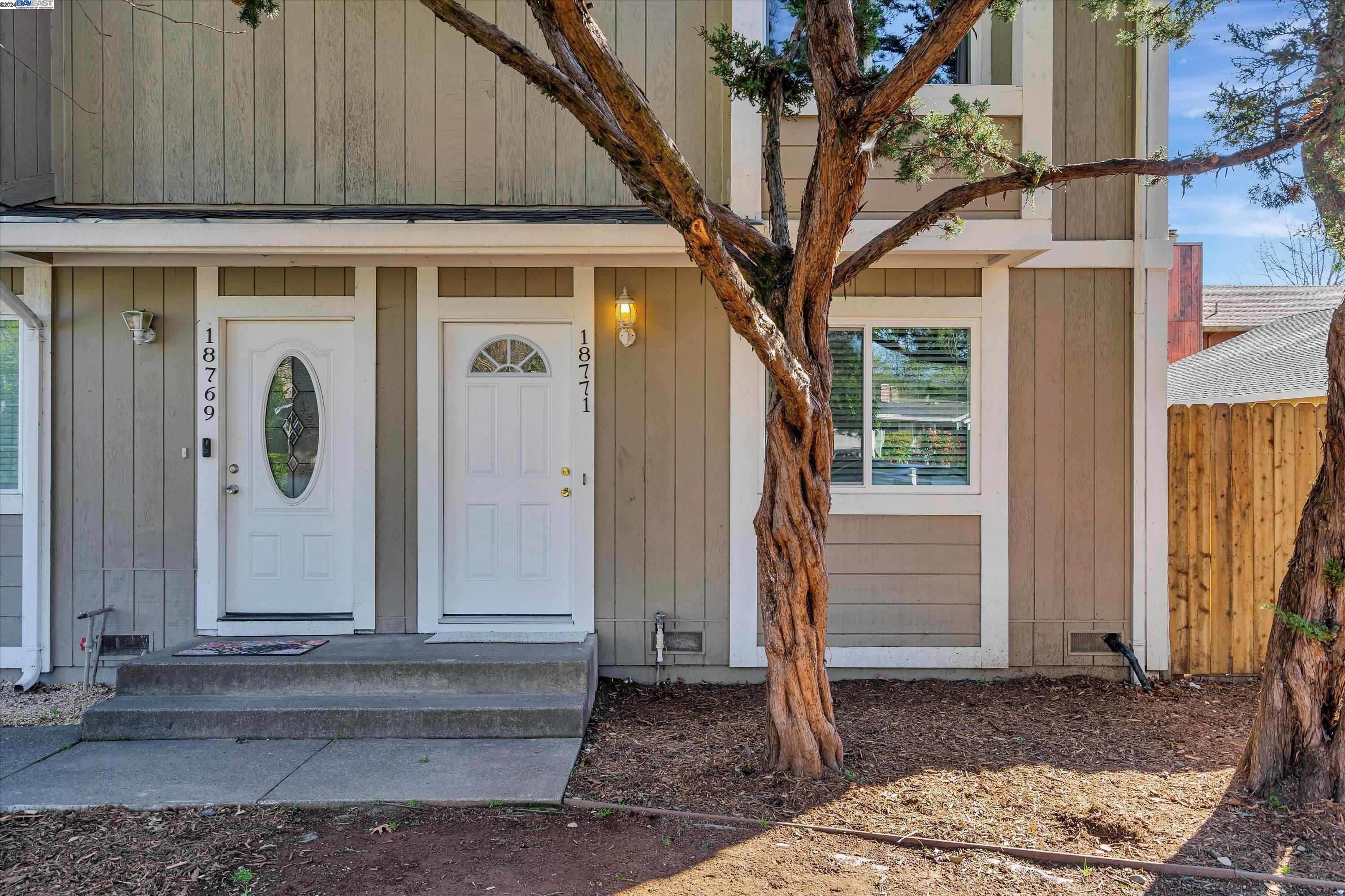 Detail Gallery Image 3 of 15 For 18771 Park Tree Ln, Sonoma,  CA 95476 - 2 Beds | 1/1 Baths