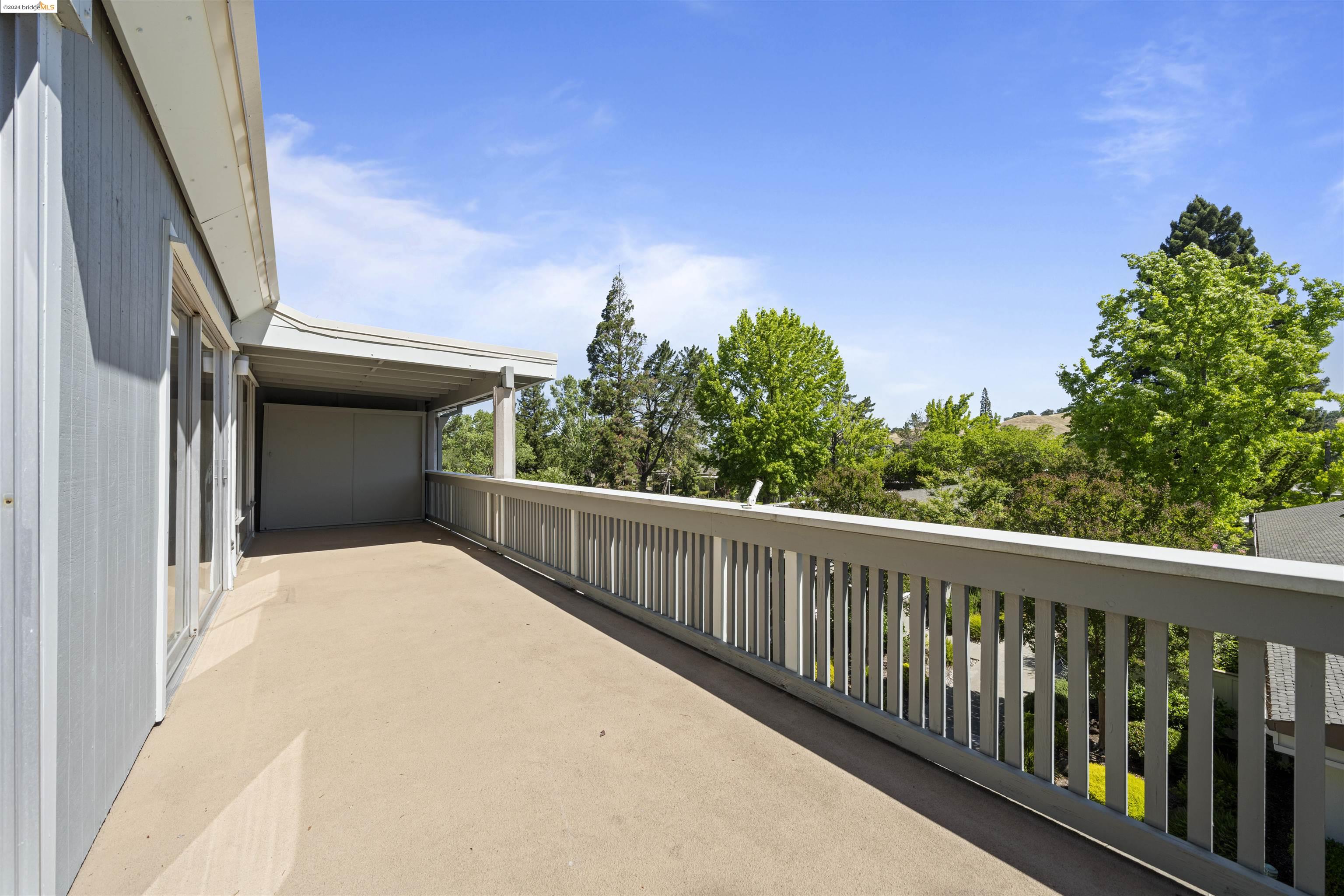 Detail Gallery Image 16 of 23 For 1201 Fairlawn Ct #11,  Walnut Creek,  CA 94595 - 2 Beds | 1 Baths