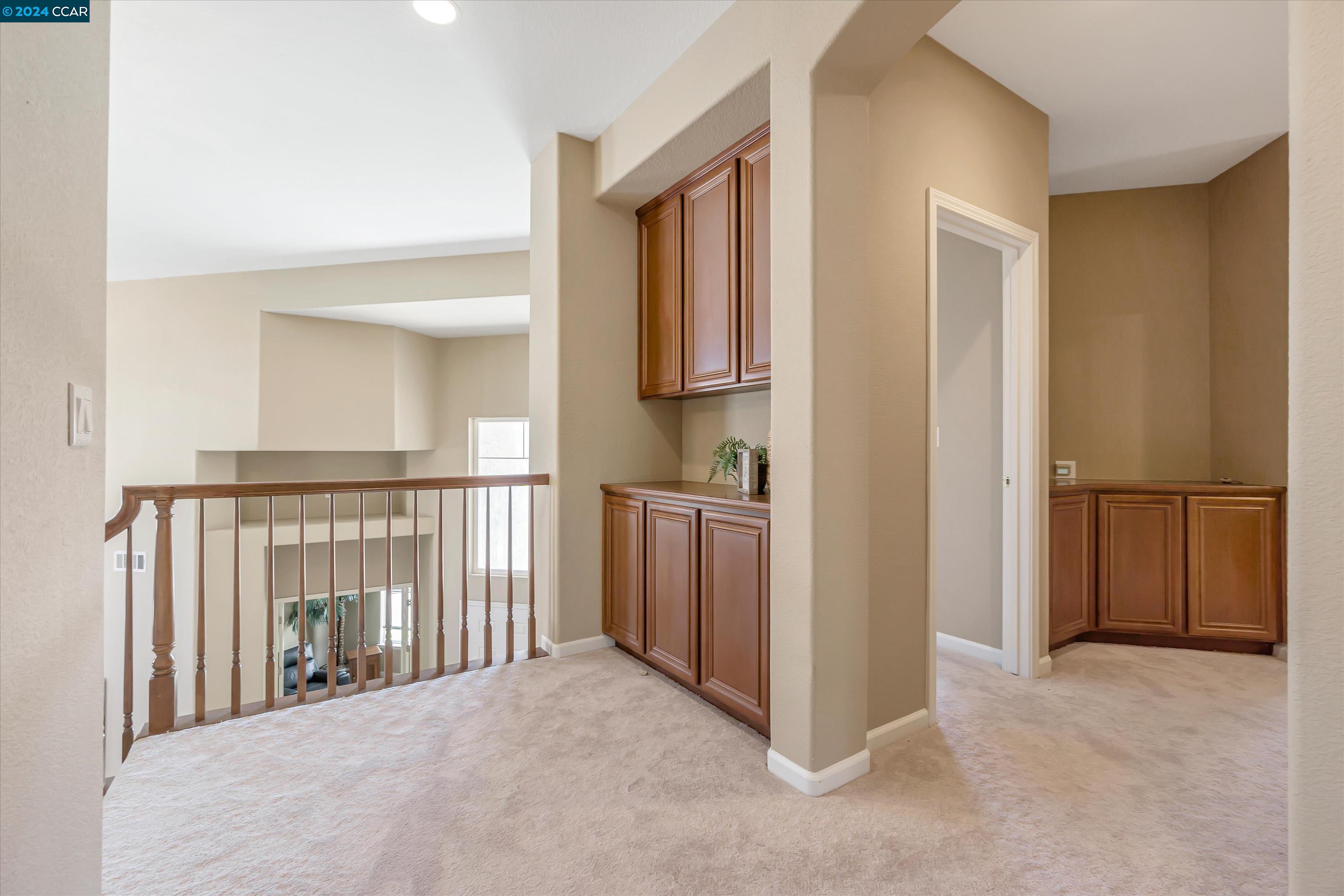 Detail Gallery Image 24 of 47 For 911 Autumn Oak Cir, Concord,  CA 94521 - 4 Beds | 3/1 Baths