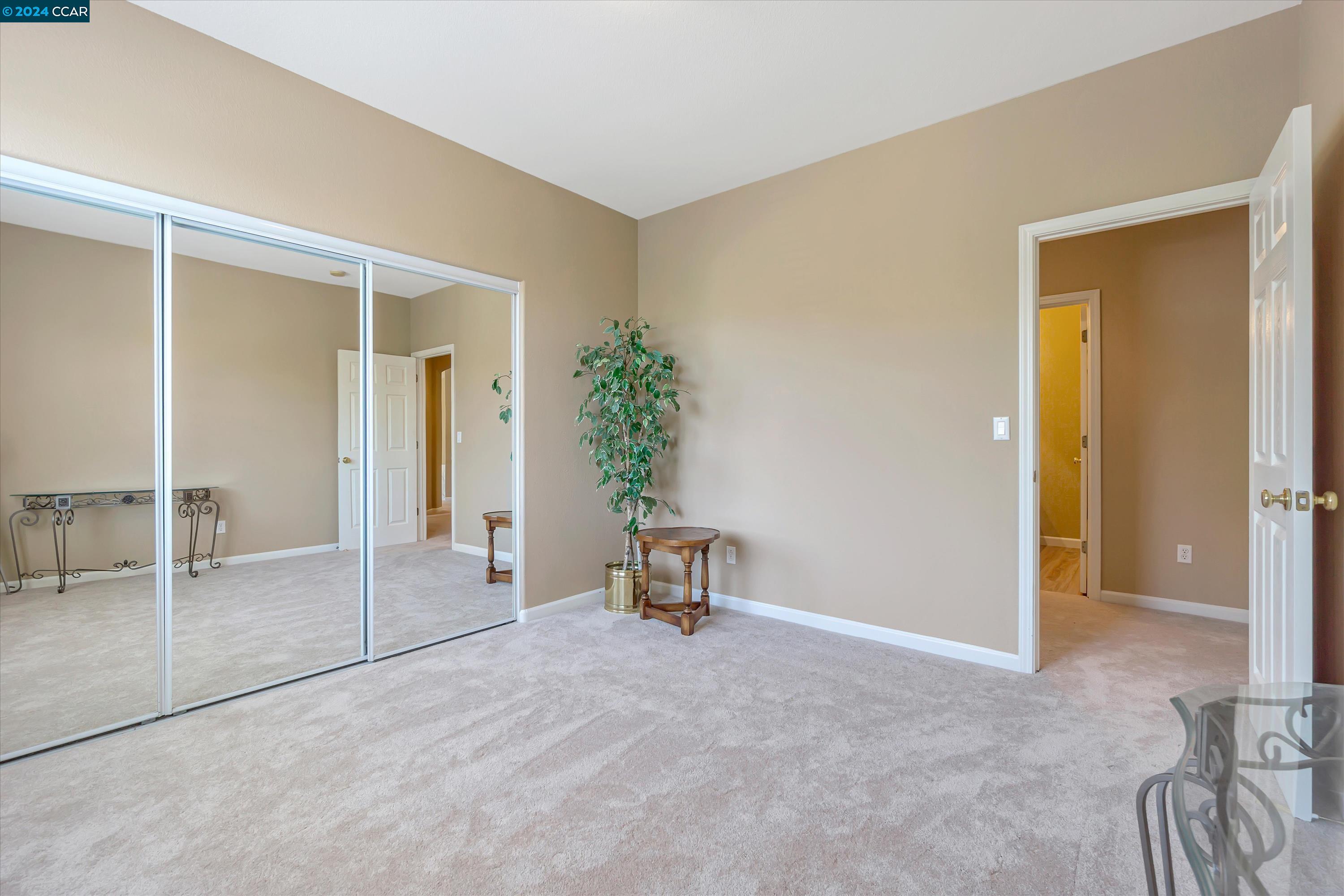 Detail Gallery Image 39 of 47 For 911 Autumn Oak Cir, Concord,  CA 94521 - 4 Beds | 3/1 Baths