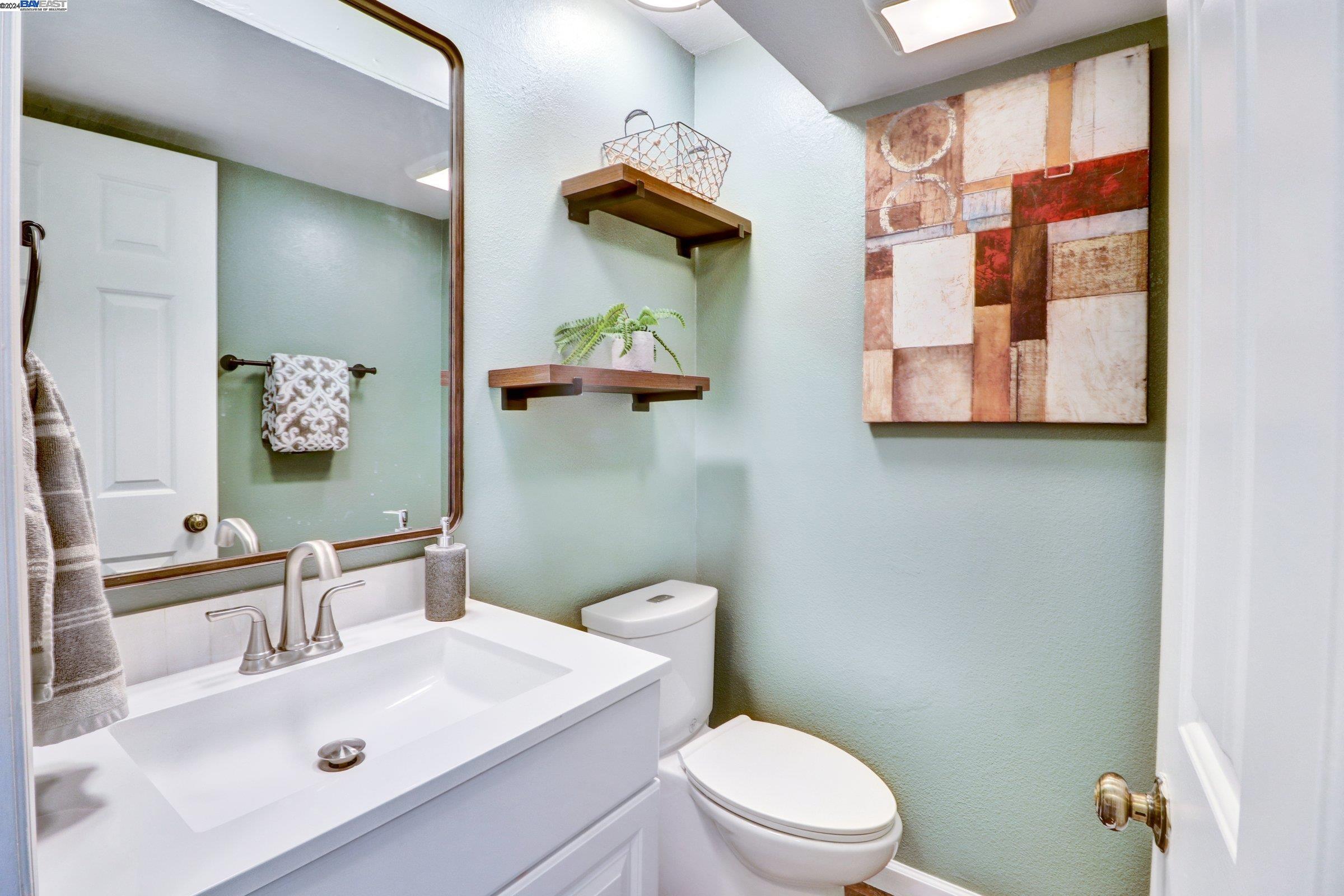 Detail Gallery Image 10 of 25 For 34254 Arizona St. #24,  Union City,  CA 94587 - 3 Beds | 2/1 Baths