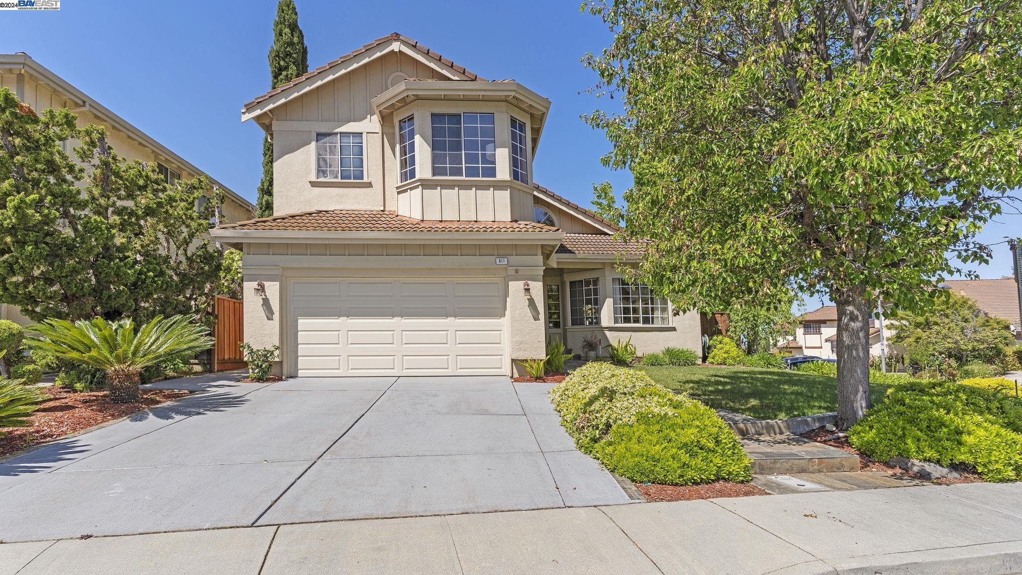 Detail Gallery Image 1 of 1 For 811 Beaver Ct, Fremont,  CA 94539 - 4 Beds | 2/1 Baths