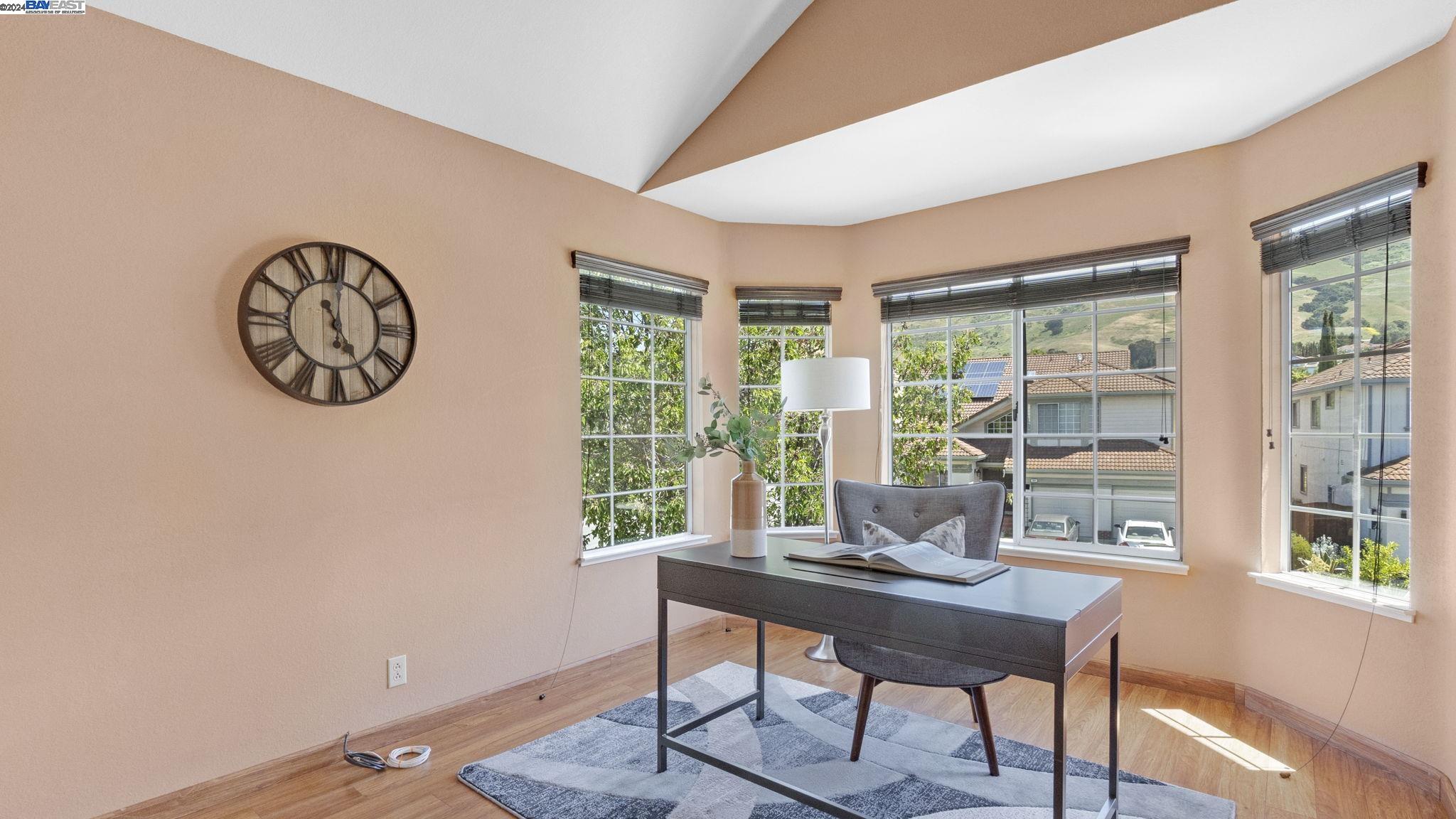 Detail Gallery Image 4 of 59 For 811 Beaver Ct, Fremont,  CA 94539 - 4 Beds | 2/1 Baths