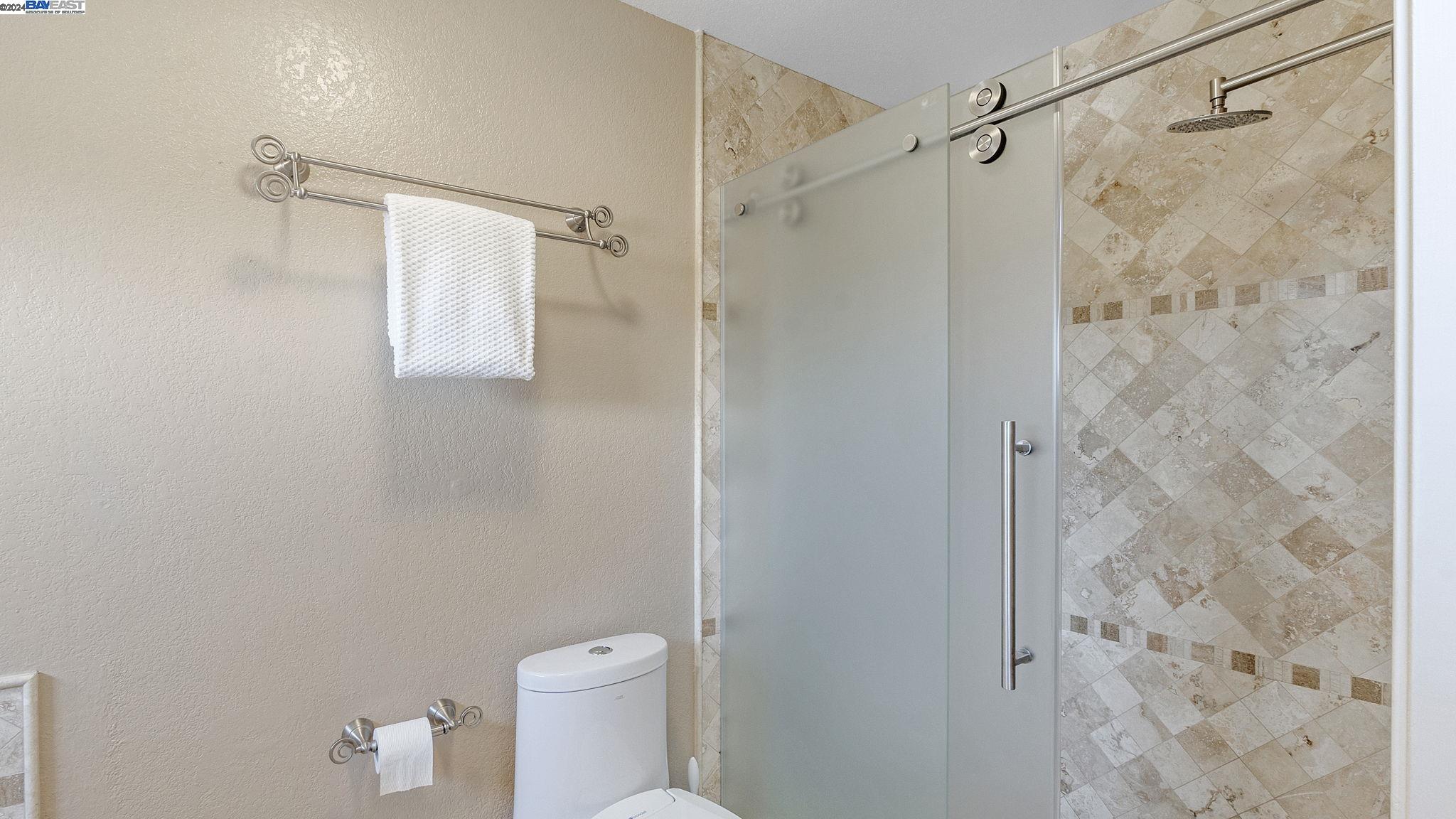 Detail Gallery Image 8 of 59 For 811 Beaver Ct, Fremont,  CA 94539 - 4 Beds | 2/1 Baths