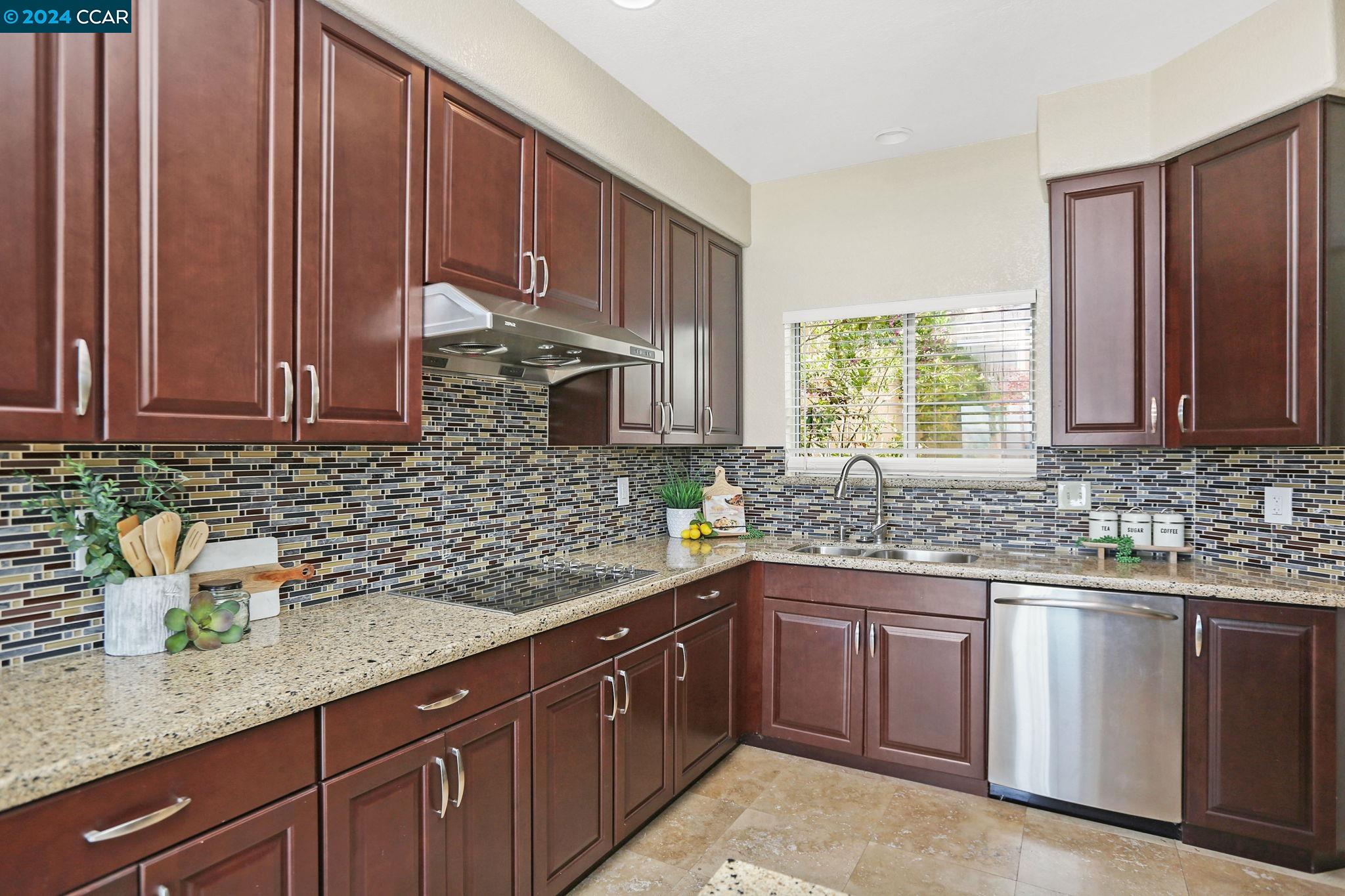Detail Gallery Image 12 of 43 For 188 Teracina Dr, San Ramon,  CA 94582 - 2 Beds | 2 Baths