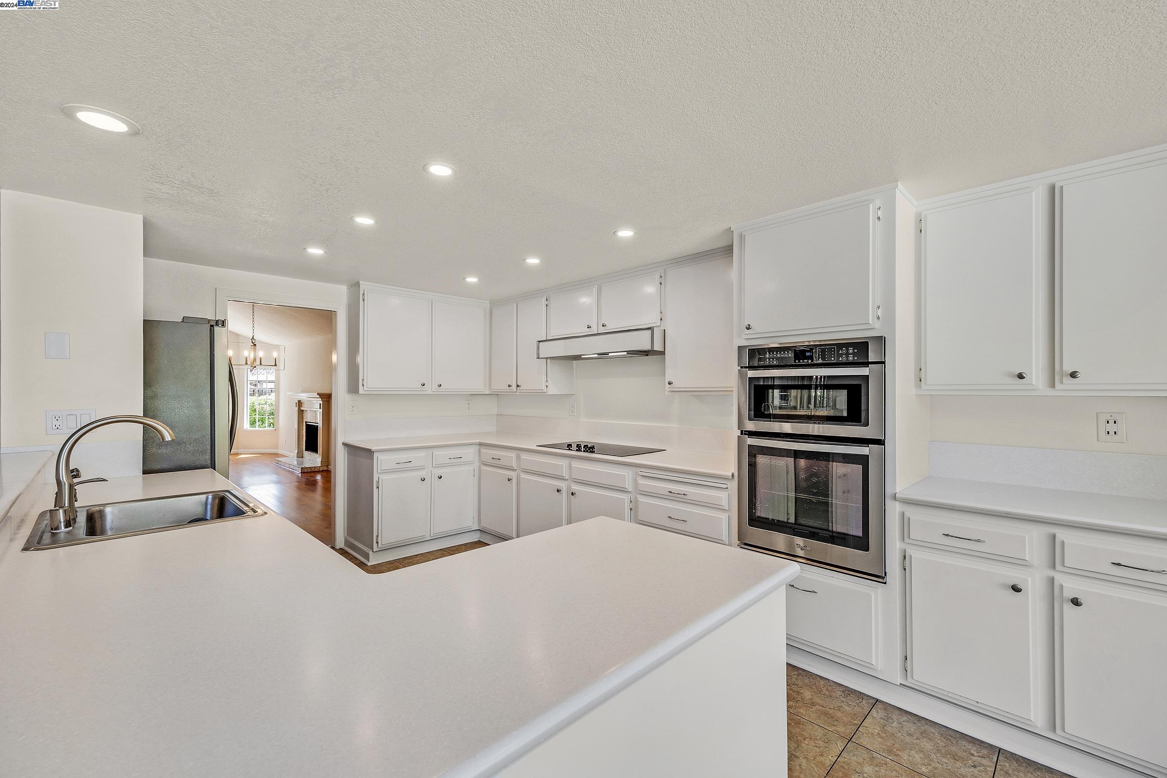 Detail Gallery Image 14 of 38 For 4260 Canyon Crest Rd, San Ramon,  CA 94582 - 3 Beds | 2 Baths