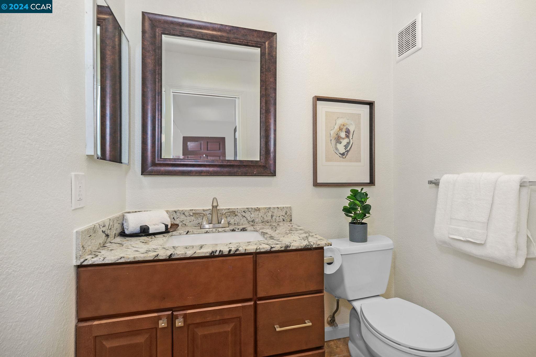 Detail Gallery Image 7 of 26 For 3627 Crow Canyon Rd, San Ramon,  CA 94582 - 2 Beds | 2/1 Baths