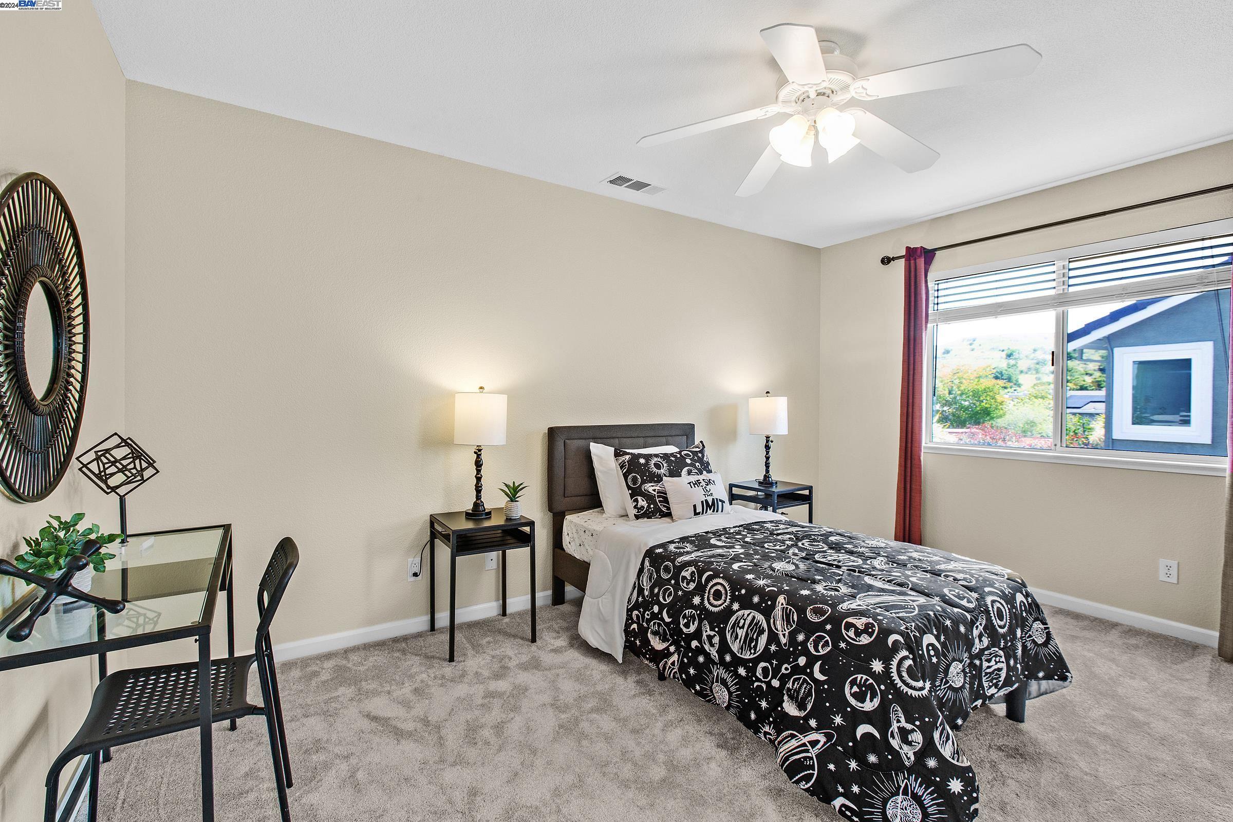 Detail Gallery Image 24 of 31 For 25736 Durrwood Ct, Castro Valley,  CA 94552 - 5 Beds | 2/1 Baths