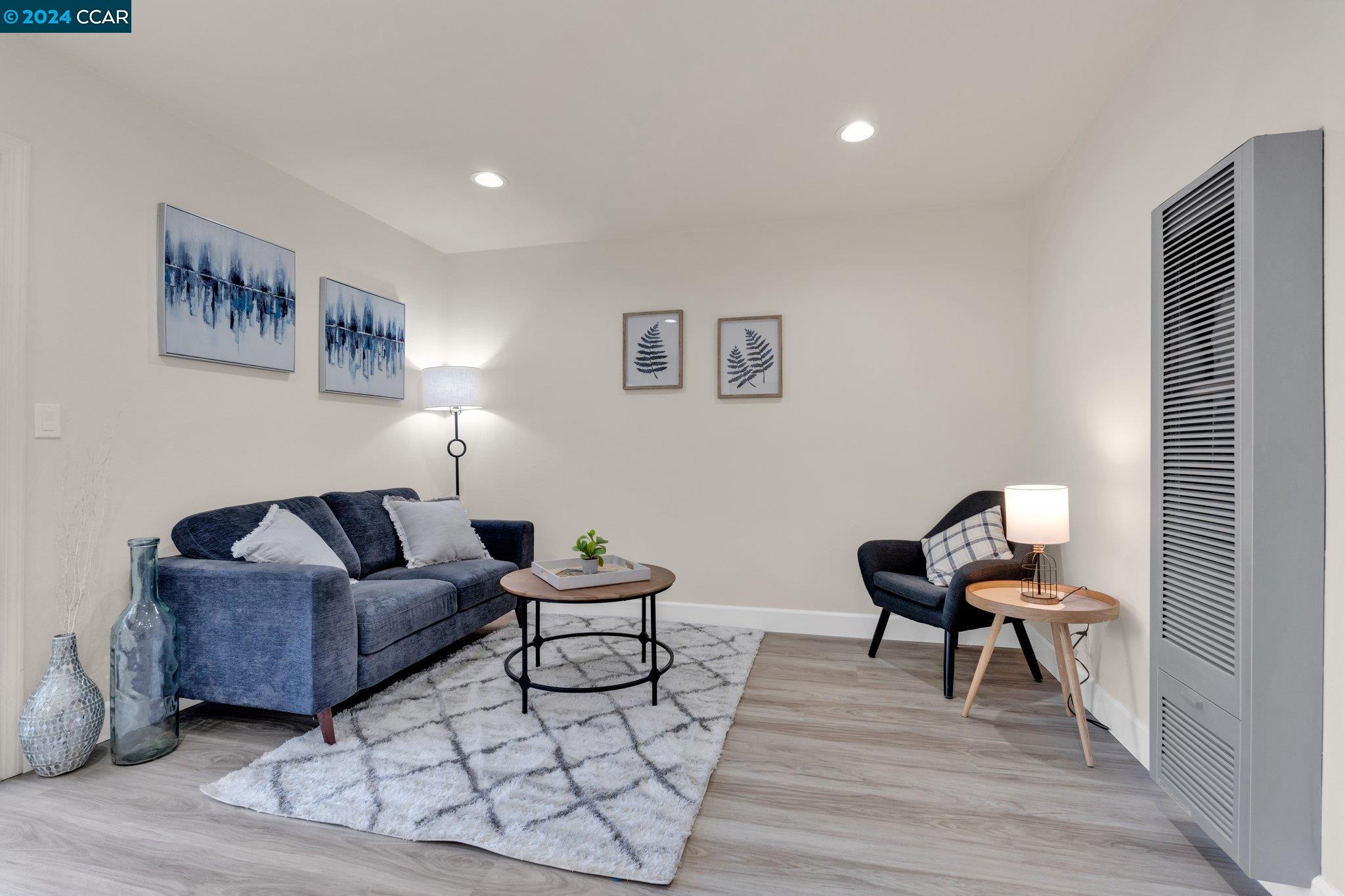 Detail Gallery Image 11 of 25 For 841 Pomeroy Ave #22,  Santa Clara,  CA 95051 - 2 Beds | 1/1 Baths