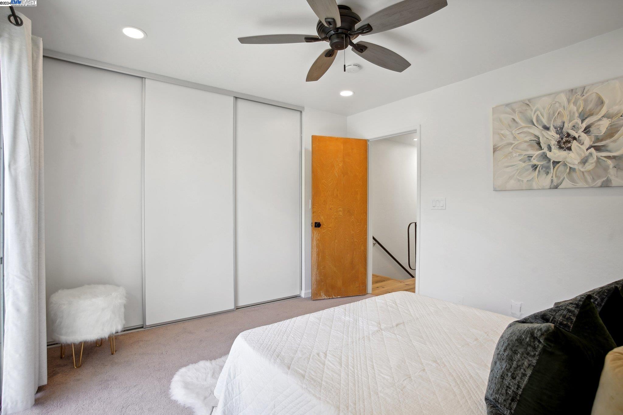 Detail Gallery Image 12 of 26 For 1411 Creekside Dr #12,  Walnut Creek,  CA 94596 - 2 Beds | 1/1 Baths