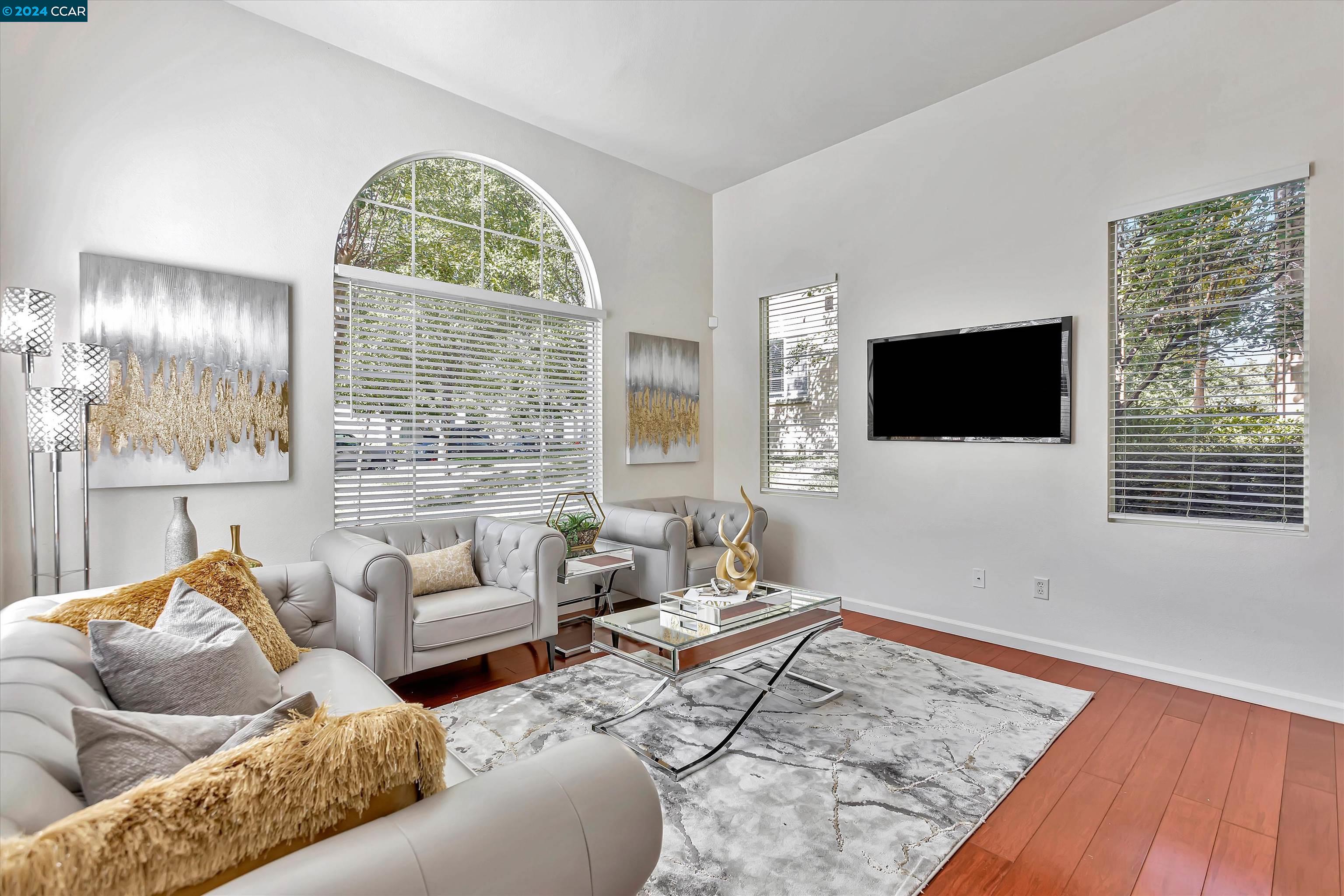 Photo #6: 41060477 Listing 