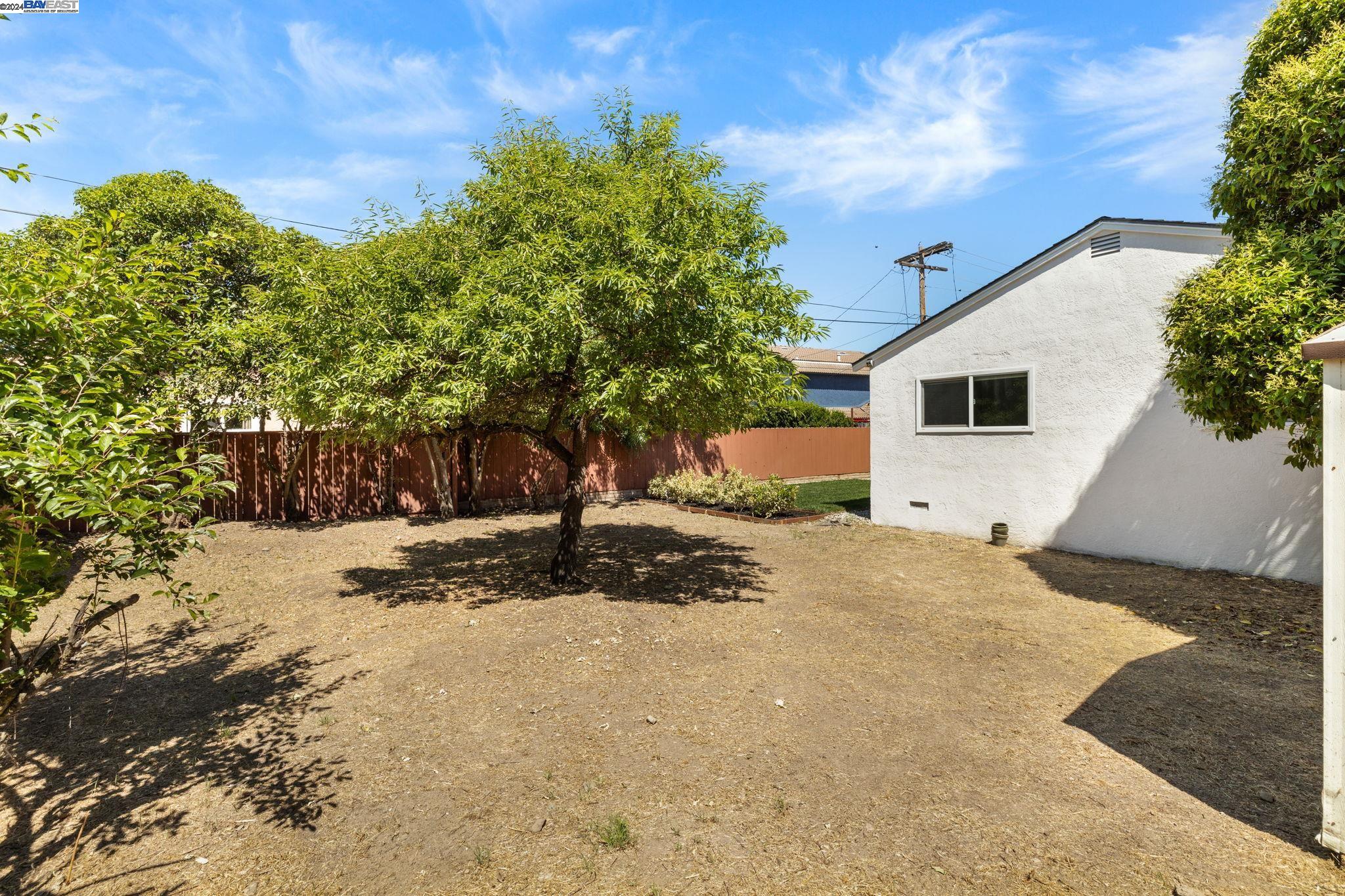 Detail Gallery Image 21 of 21 For 1382 Hillview Dr, Livermore,  CA 94551 - 3 Beds | 1/1 Baths