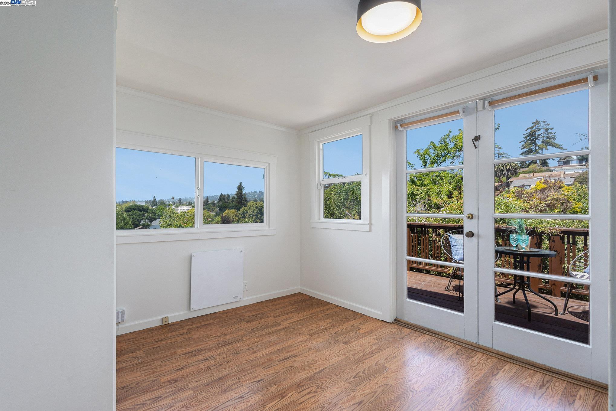 Detail Gallery Image 24 of 34 For 4450 Penniman Ave, Oakland,  CA 94619 - 3 Beds | 1 Baths