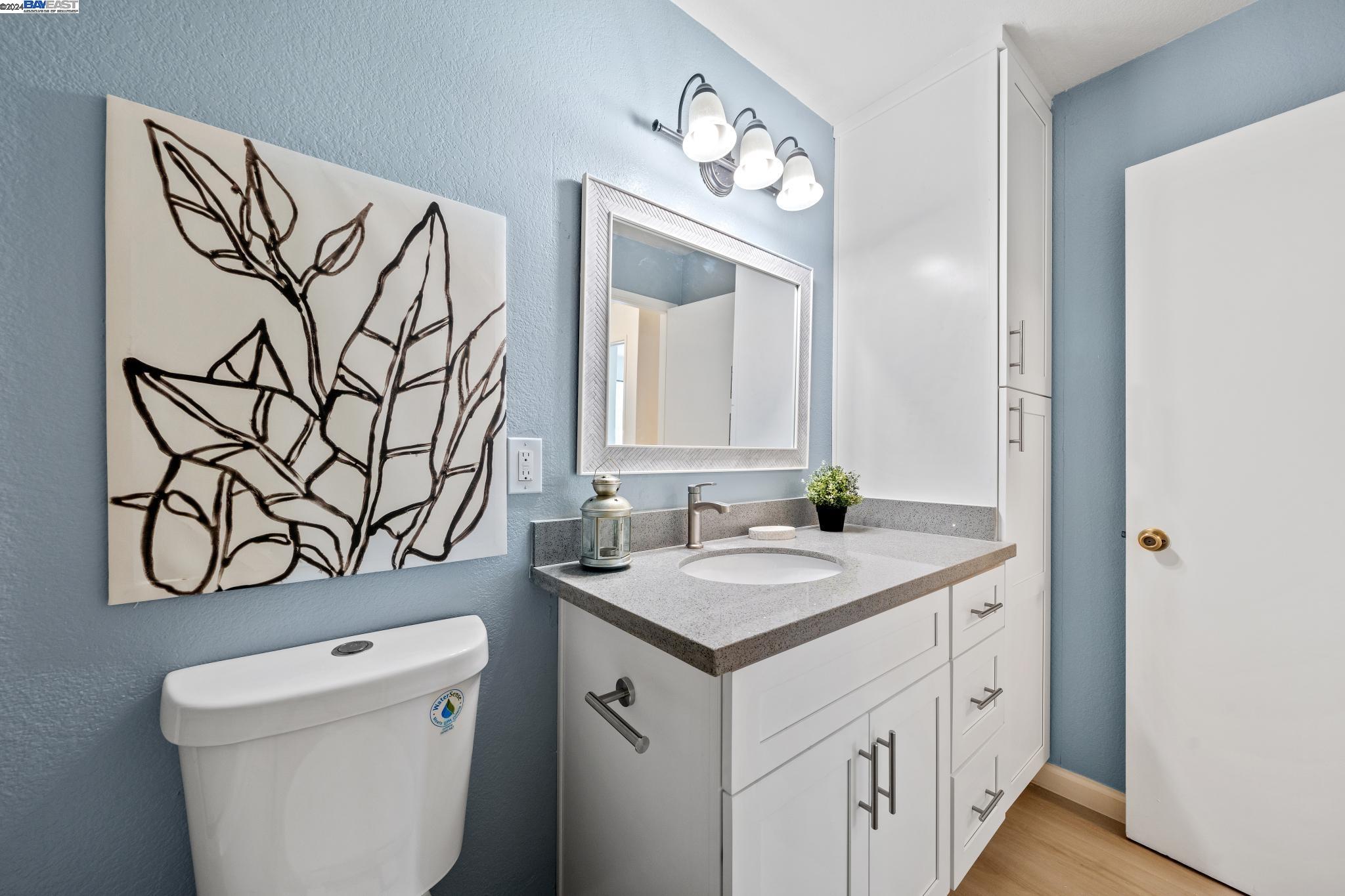 Detail Gallery Image 16 of 28 For 14101 E 14th St #204,  San Leandro,  CA 94578 - 2 Beds | 2 Baths