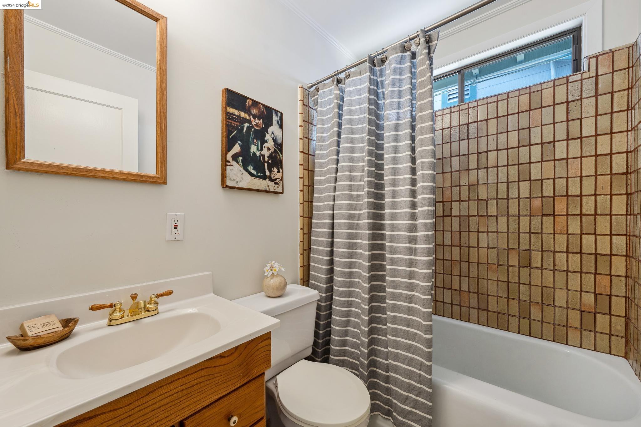 Detail Gallery Image 31 of 59 For 6248 Highland Ave, Richmond,  CA 94805 - 2 Beds | 2 Baths