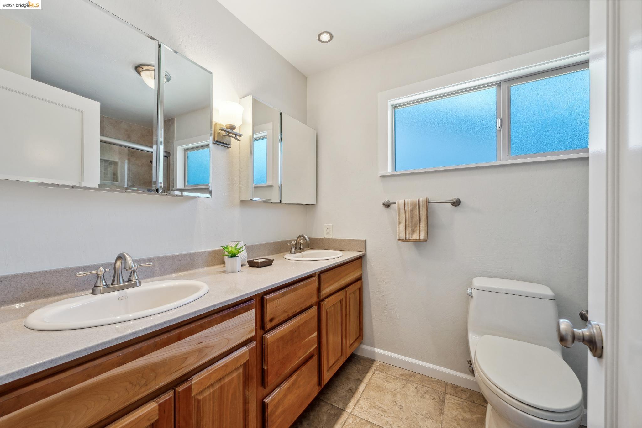 Detail Gallery Image 32 of 59 For 6248 Highland Ave, Richmond,  CA 94805 - 2 Beds | 2 Baths