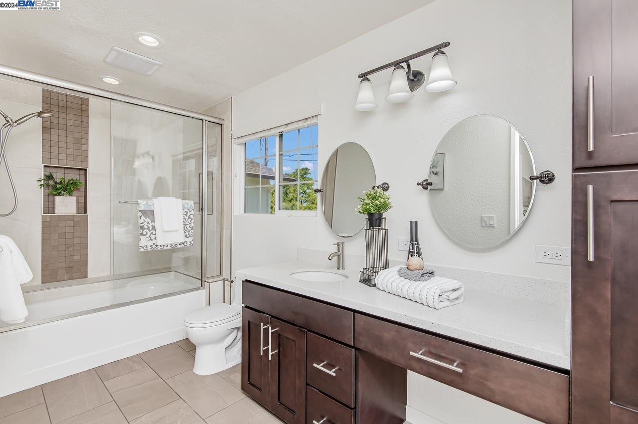 Detail Gallery Image 32 of 47 For 10501 Madera Dr, Cupertino,  CA 95014 - 3 Beds | 2/1 Baths
