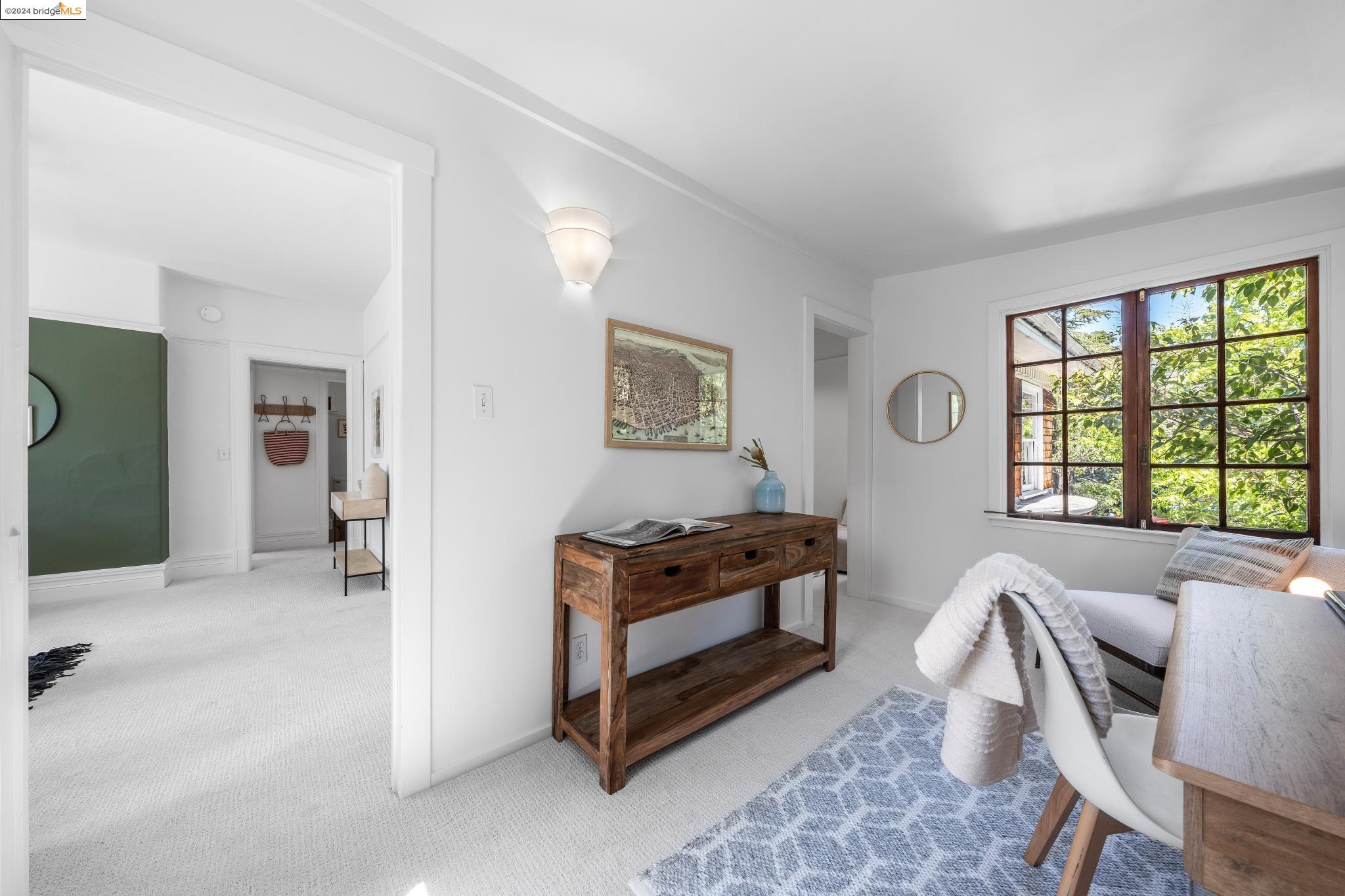 Detail Gallery Image 26 of 36 For 2626 Benvenue Ave #4,  Berkeley,  CA 94704 - 1 Beds | 1 Baths