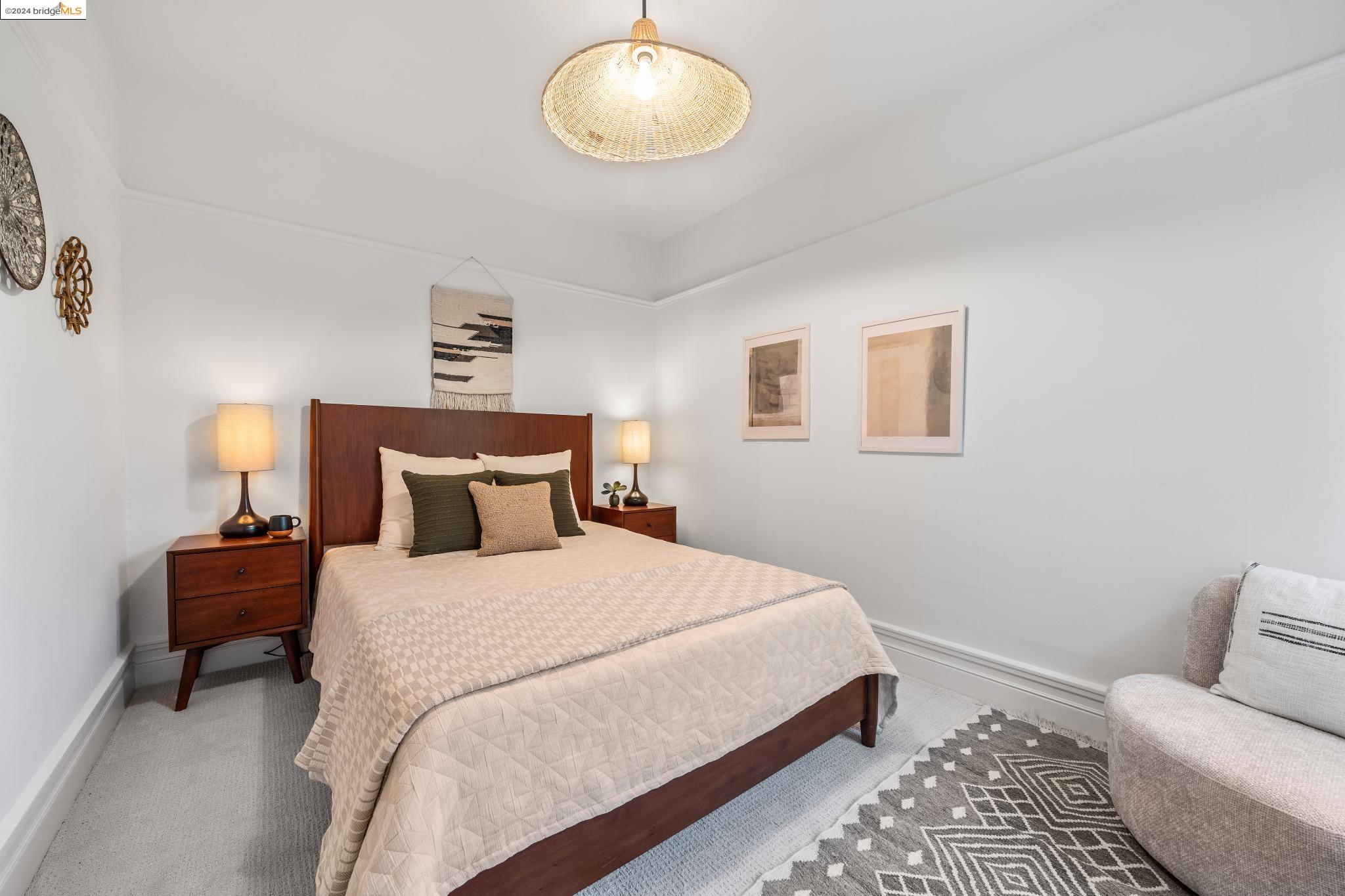 Detail Gallery Image 29 of 36 For 2626 Benvenue Ave #4,  Berkeley,  CA 94704 - 1 Beds | 1 Baths