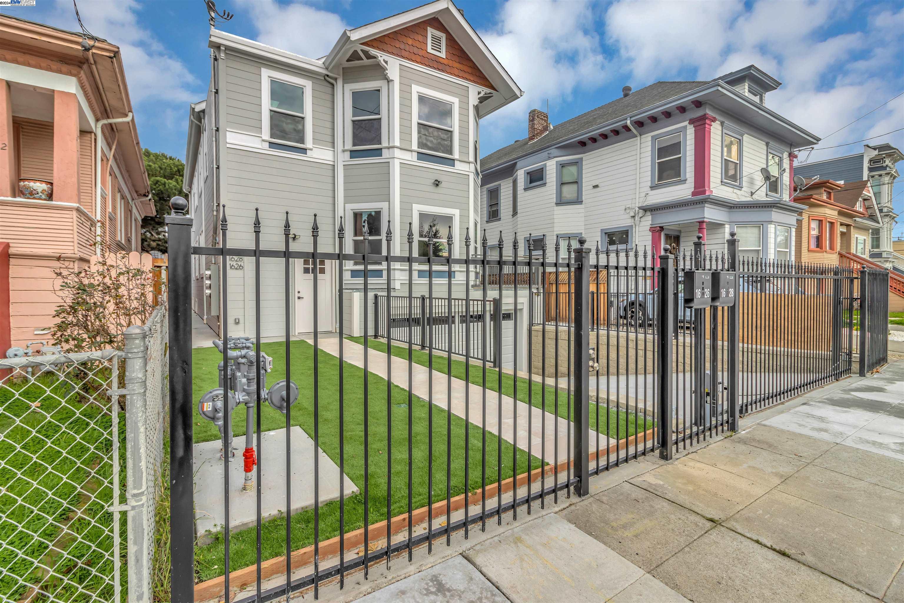 Photo #2: 41060577 Listing 