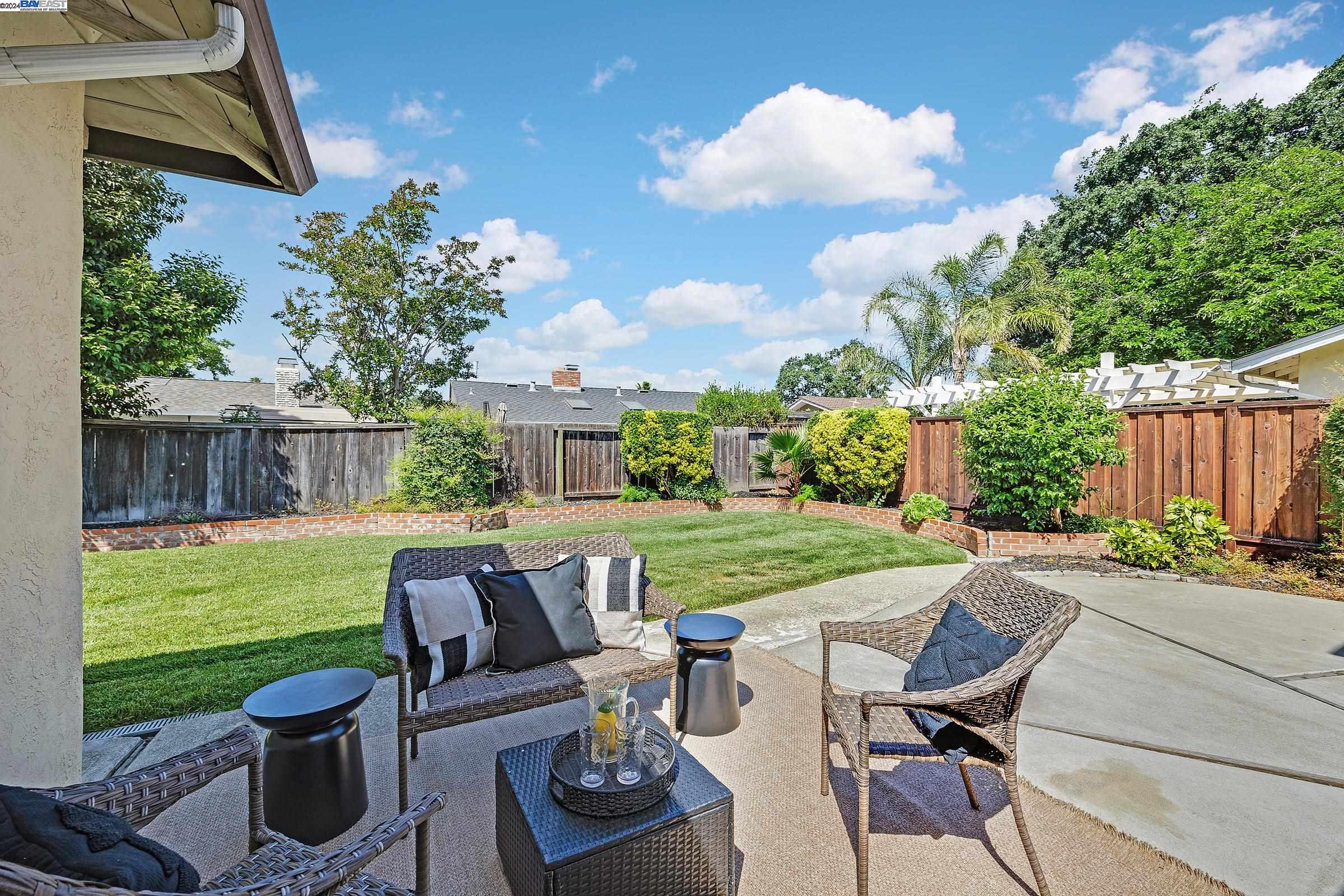 Detail Gallery Image 29 of 33 For 745 Mayview Way, Livermore,  CA 94550 - 3 Beds | 2 Baths
