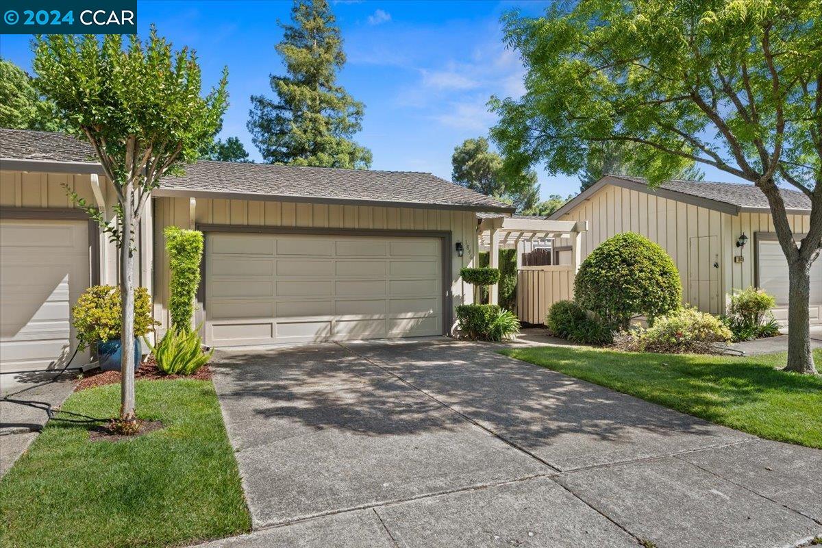 Photo #2: 41060595 Listing 