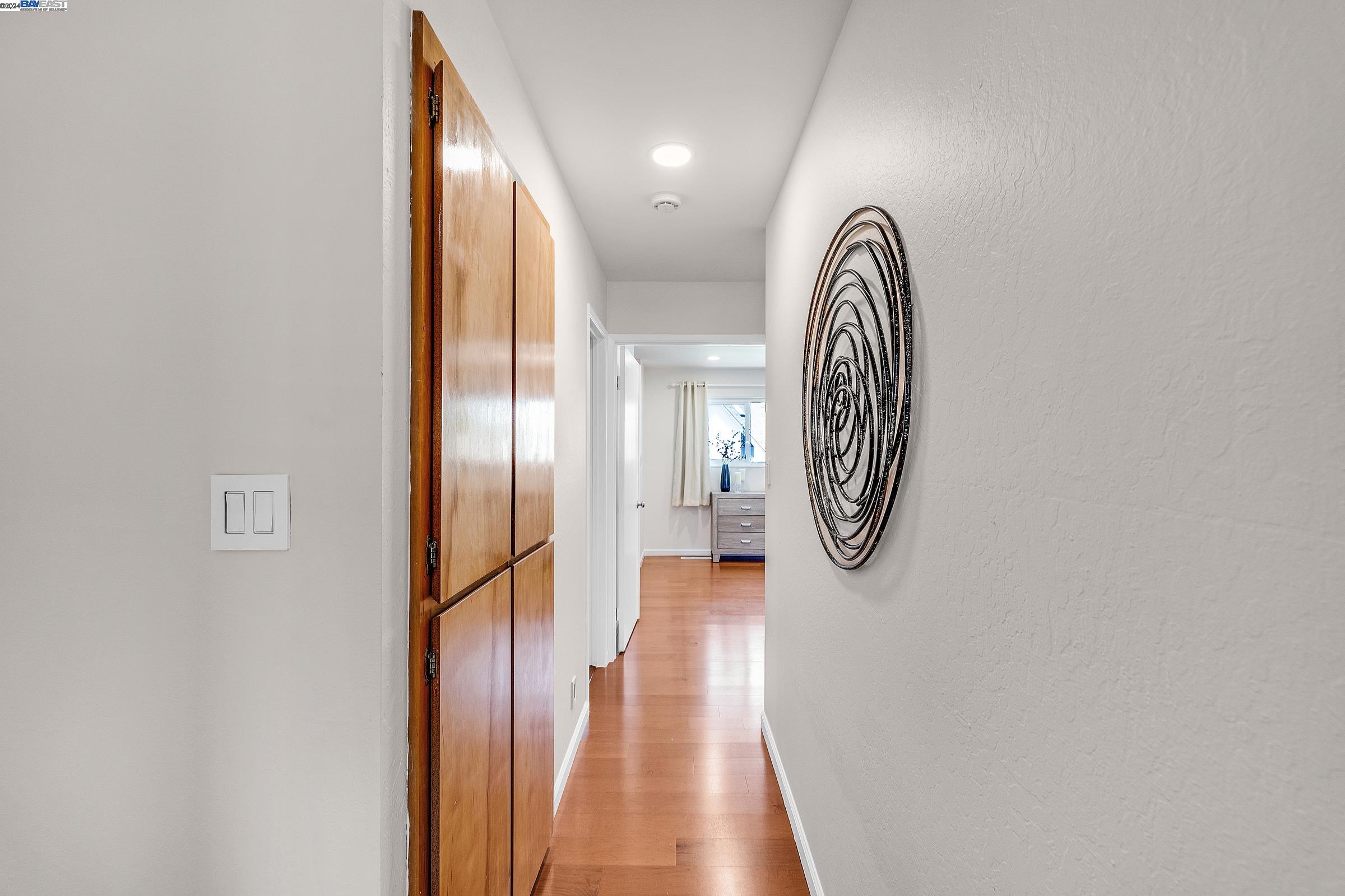 Detail Gallery Image 14 of 34 For 789 Woodgate Dr, San Leandro,  CA 94579 - 3 Beds | 2 Baths