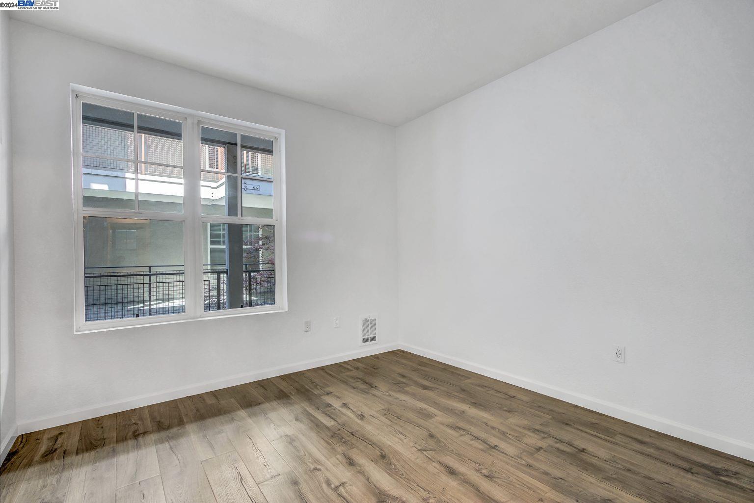 Photo #6: 41060598 Listing 