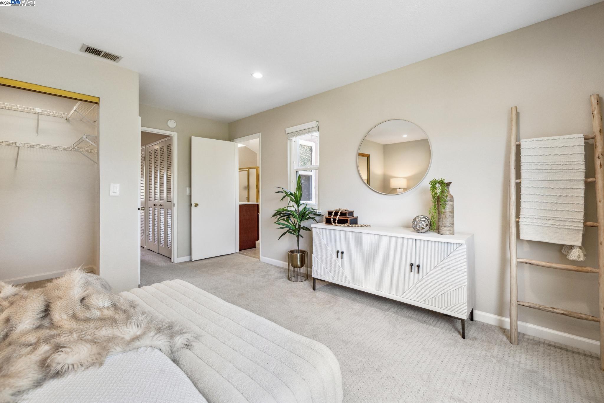 Detail Gallery Image 21 of 60 For 2737 Markham Ct, Hayward,  CA 94542 - 3 Beds | 2/1 Baths