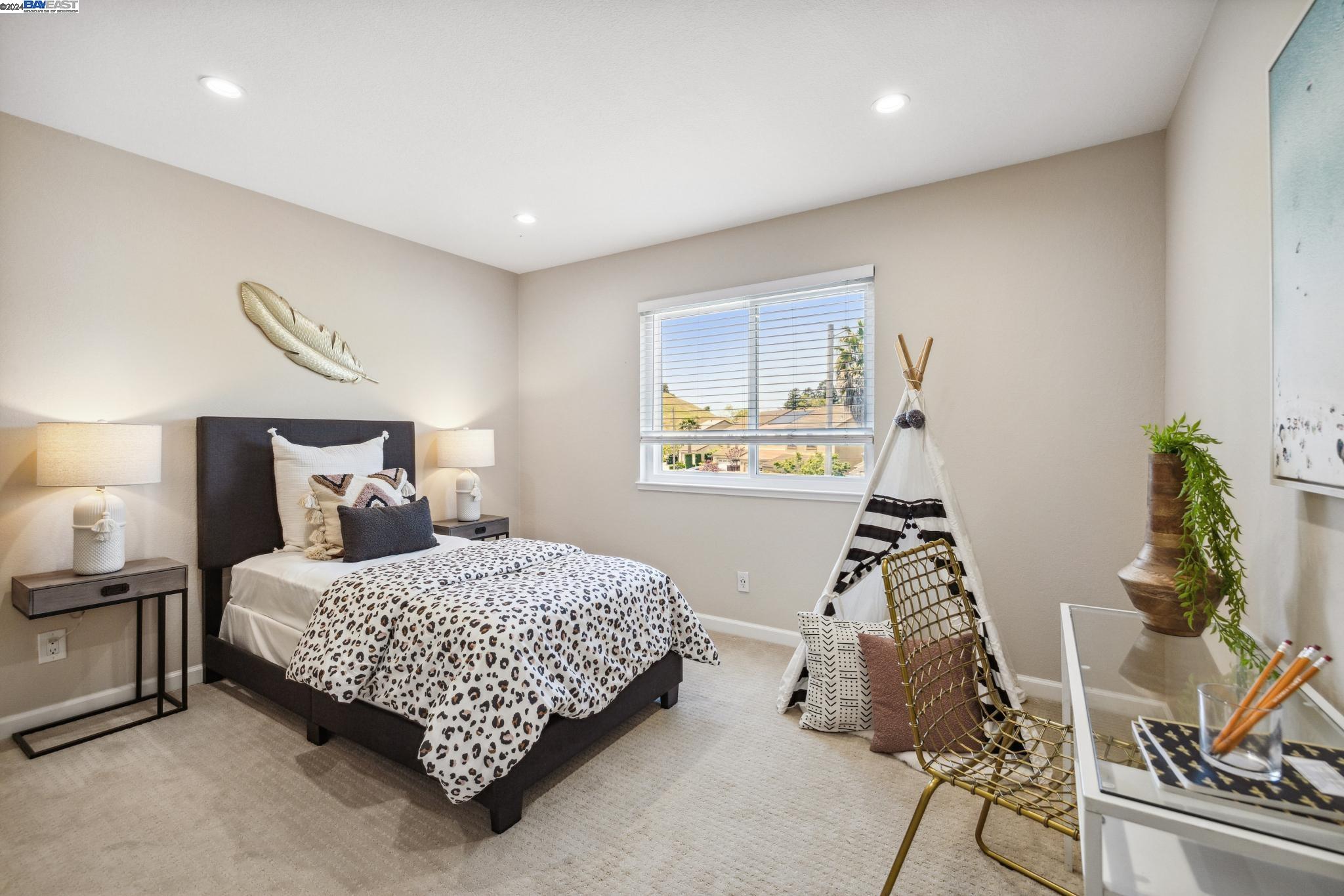 Detail Gallery Image 29 of 60 For 2737 Markham Ct, Hayward,  CA 94542 - 3 Beds | 2/1 Baths