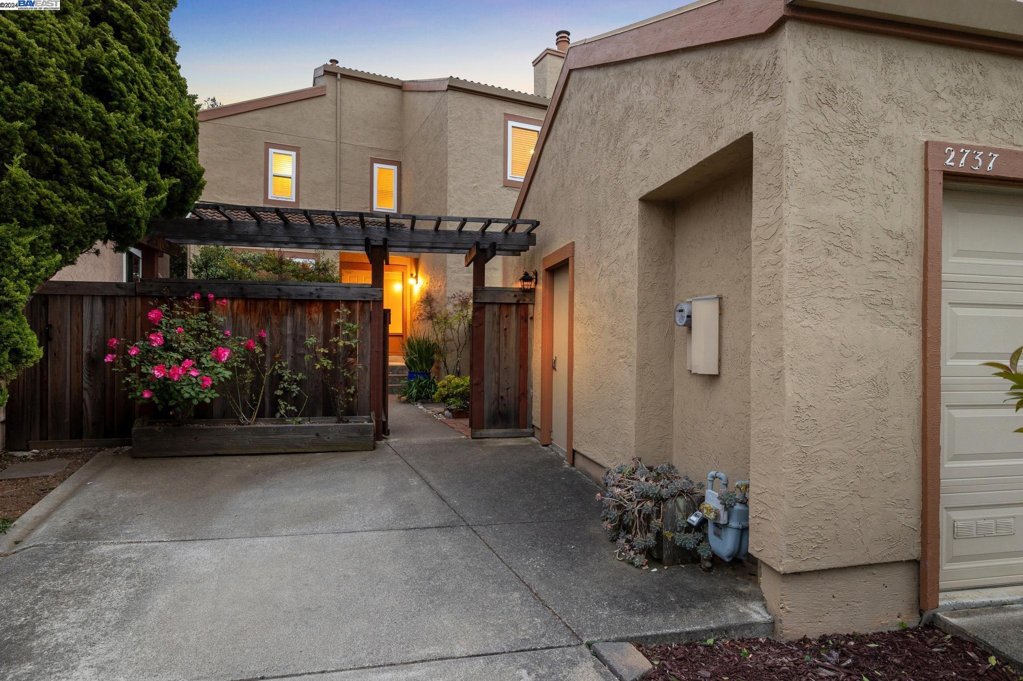 Detail Gallery Image 45 of 60 For 2737 Markham Ct, Hayward,  CA 94542 - 3 Beds | 2/1 Baths