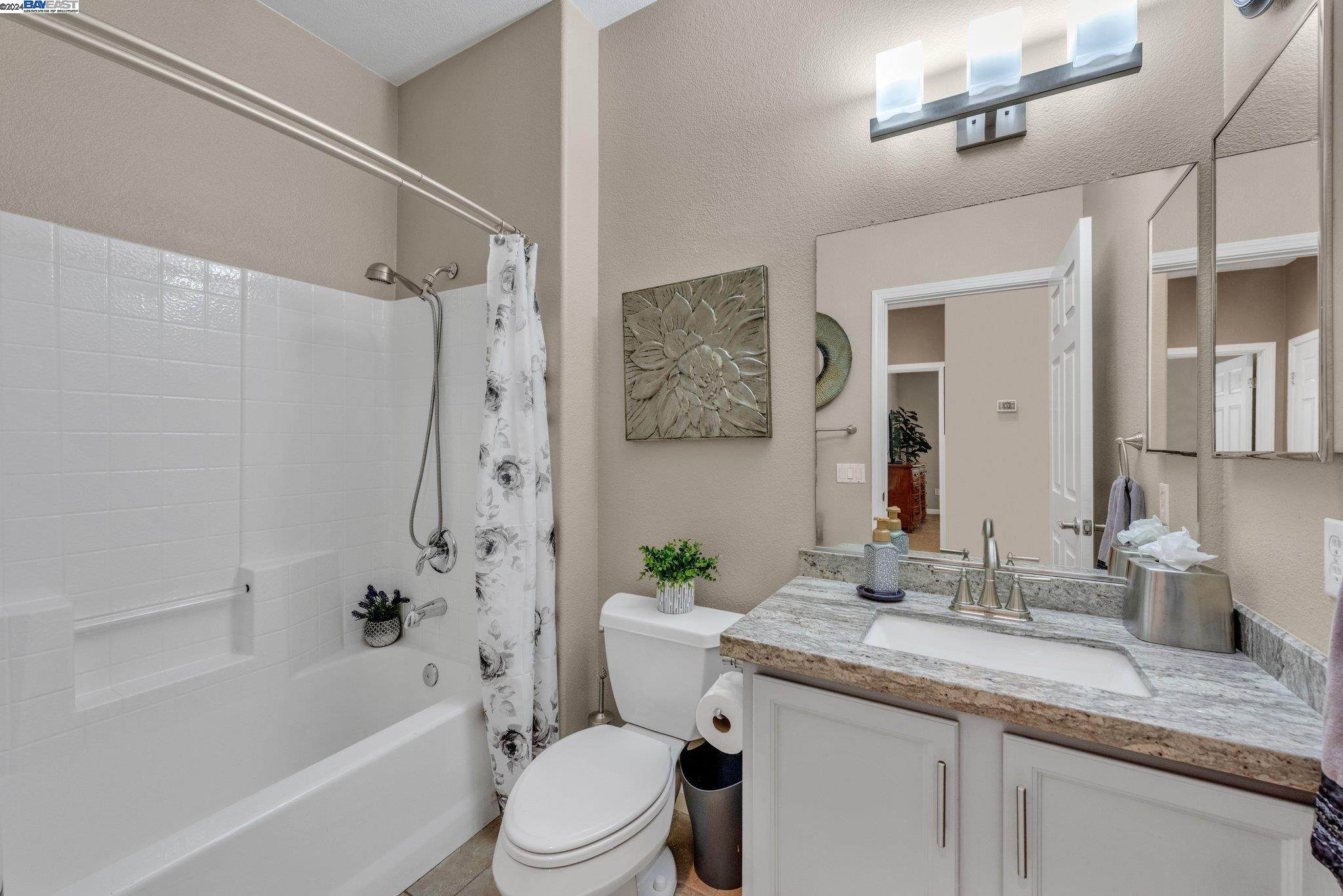 Detail Gallery Image 23 of 48 For 1101 Ivy Arbor Ln, Lincoln,  CA 95648 - 2 Beds | 2 Baths